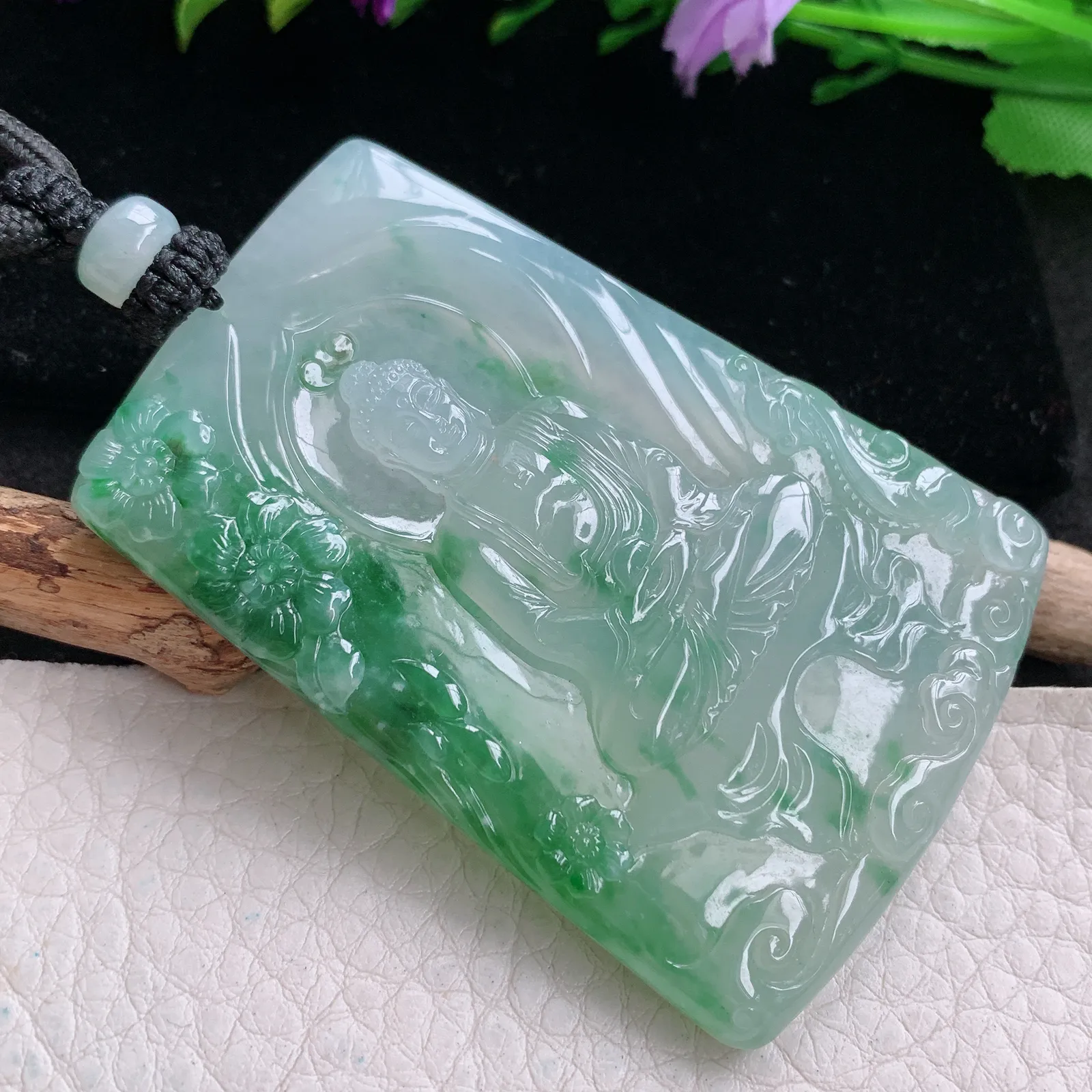 yl实拍63*43*6.5缅甸翡翠精雕冰飘绿花大日如来 花开见佛玉吊坠 玉挂坠