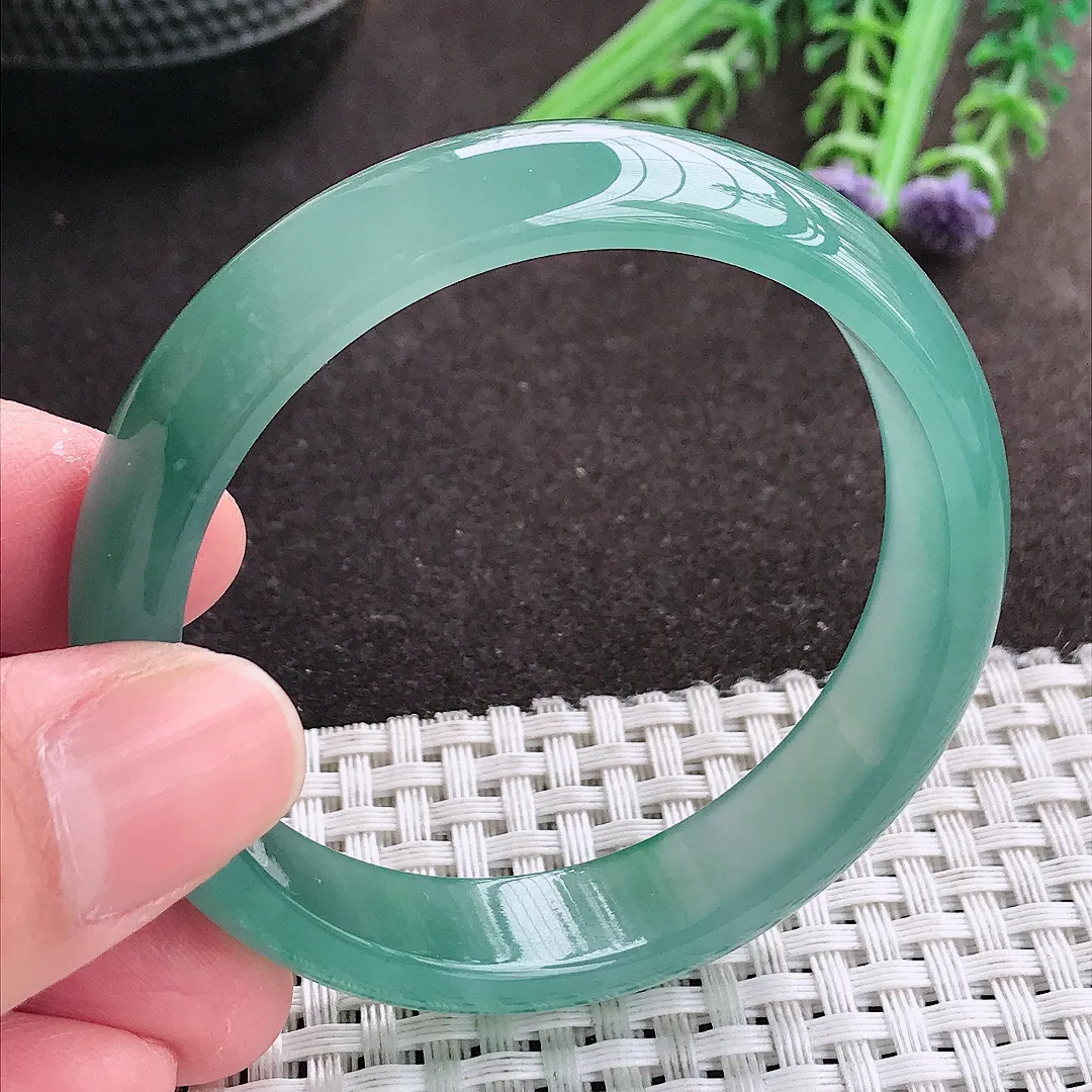 实拍A货翡翠52/12.7/6.4老坑冰胶果冻冰纯天空蓝韵手镯宽边翡翠玉镯女款