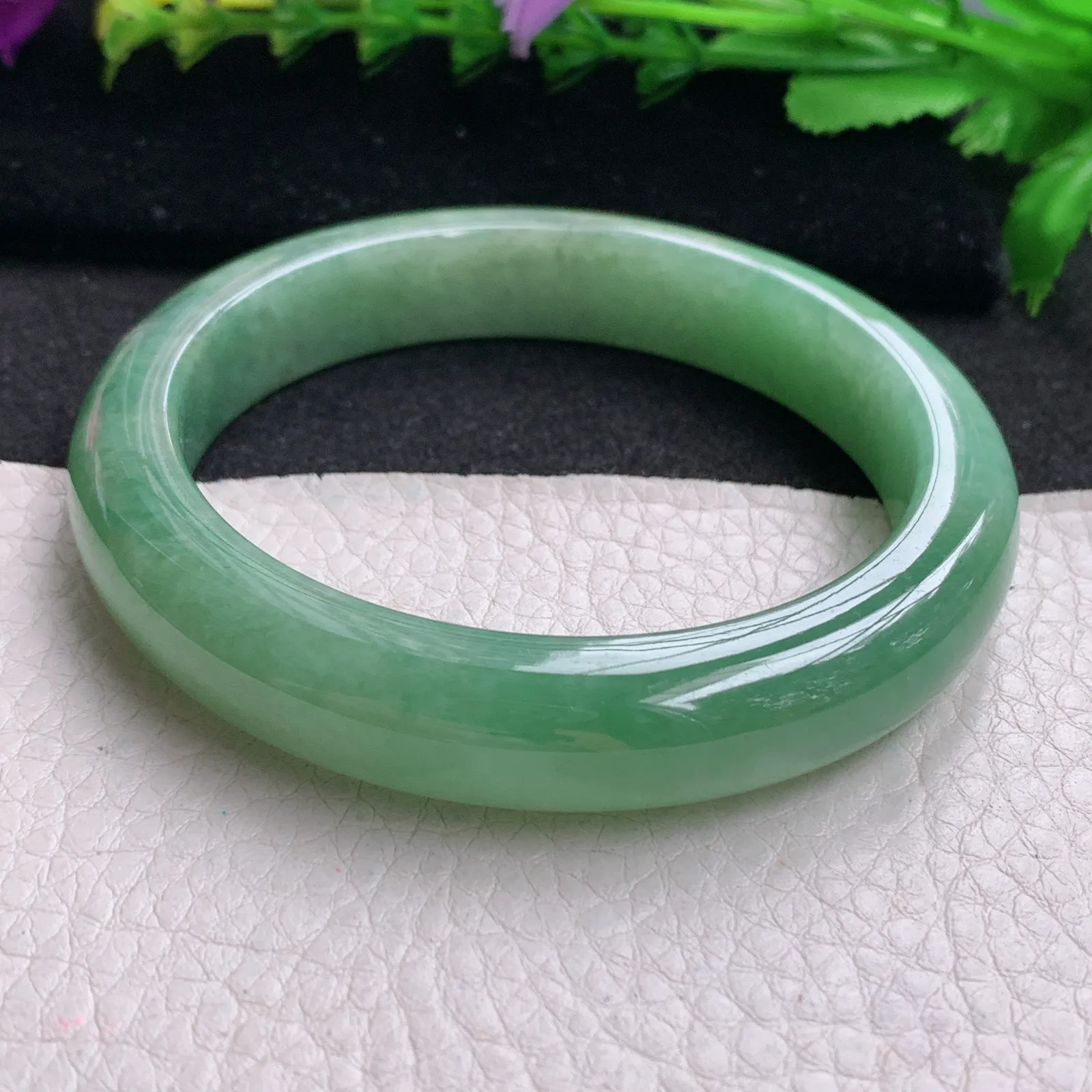 nr大圈口61*12.8*9.2平安镯 缅甸翡翠精美冰油厚装宽边玉手镯 玉手环