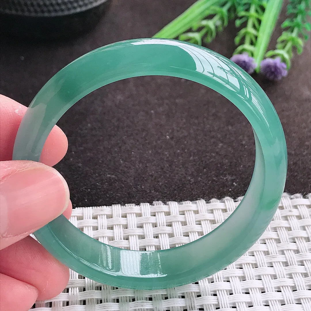 实拍A货翡翠52/12.7/6.4老坑冰胶果冻冰纯天空蓝韵手镯宽边翡翠玉镯女款