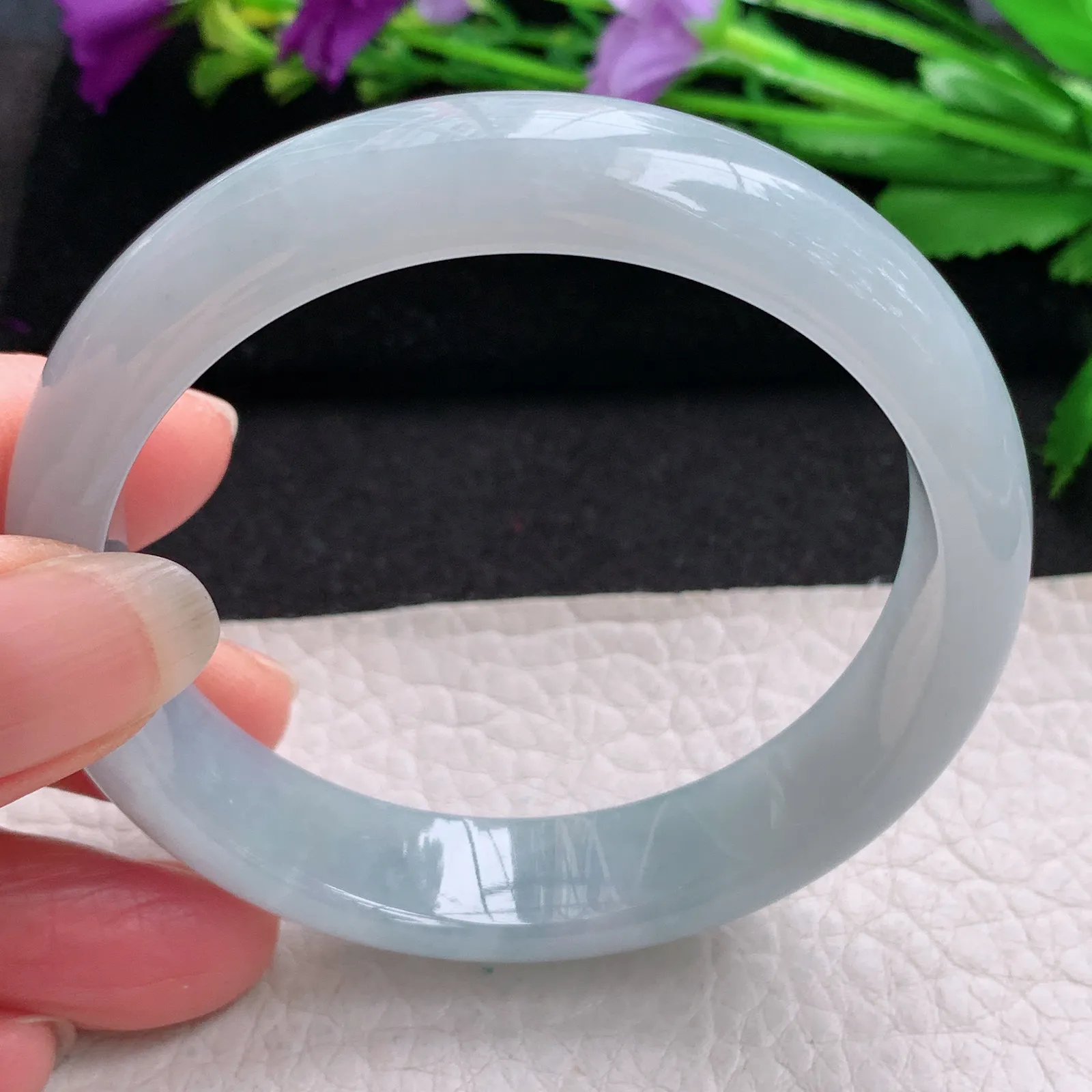 ee实拍56*13*7平安镯 缅甸翡翠精美淡蓝韵宽边玉手镯 玉手环