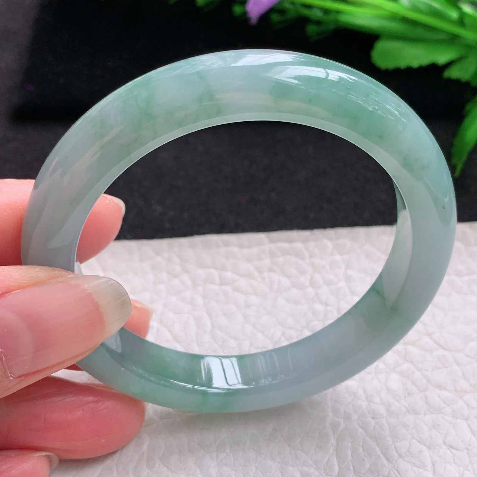 yh小圈口52.6*10*8平安镯 缅甸翡翠精美冰胶秀气宽边玉手镯 玉手环