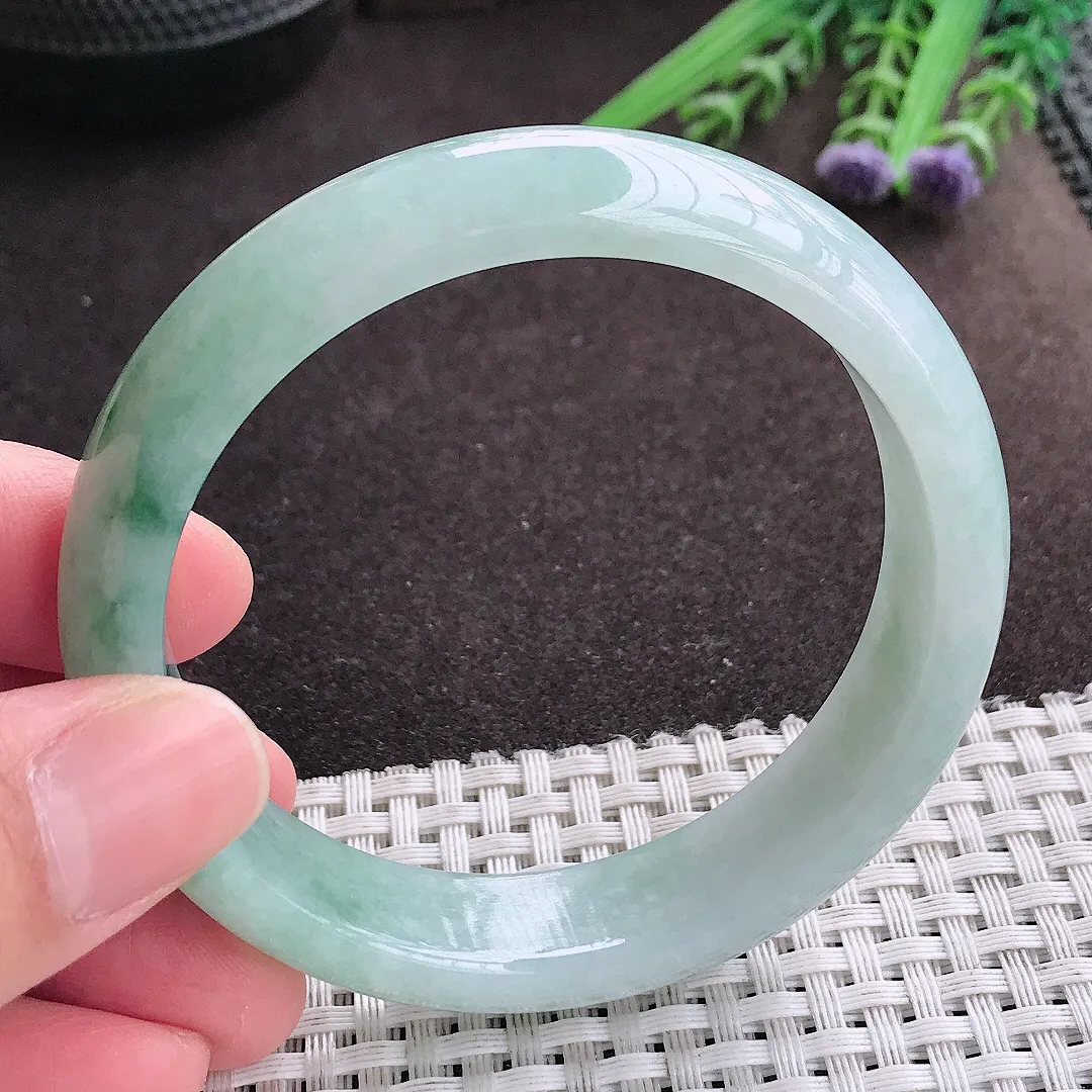 实拍A货翡翠57.5/14/7.6老坑冰润飘花手镯宽边翡翠玉镯女款