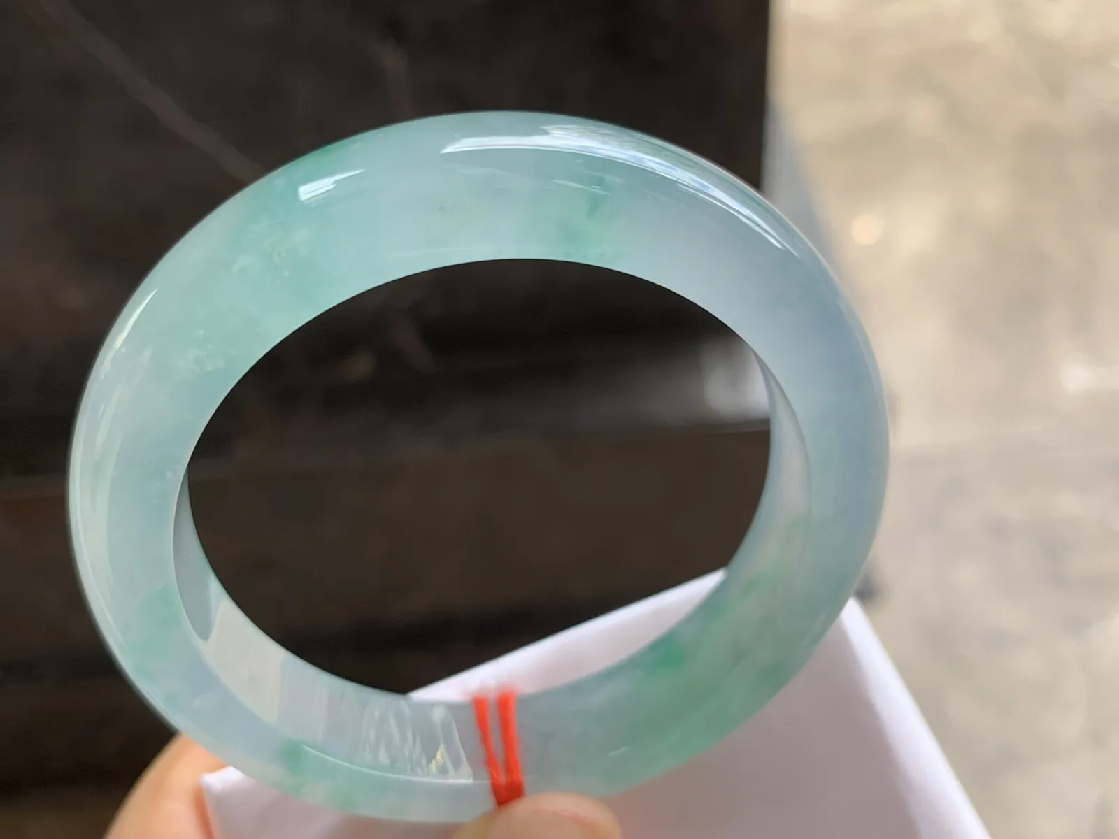 57.5-13-9.5mm
冰种带色手镯 有种有色