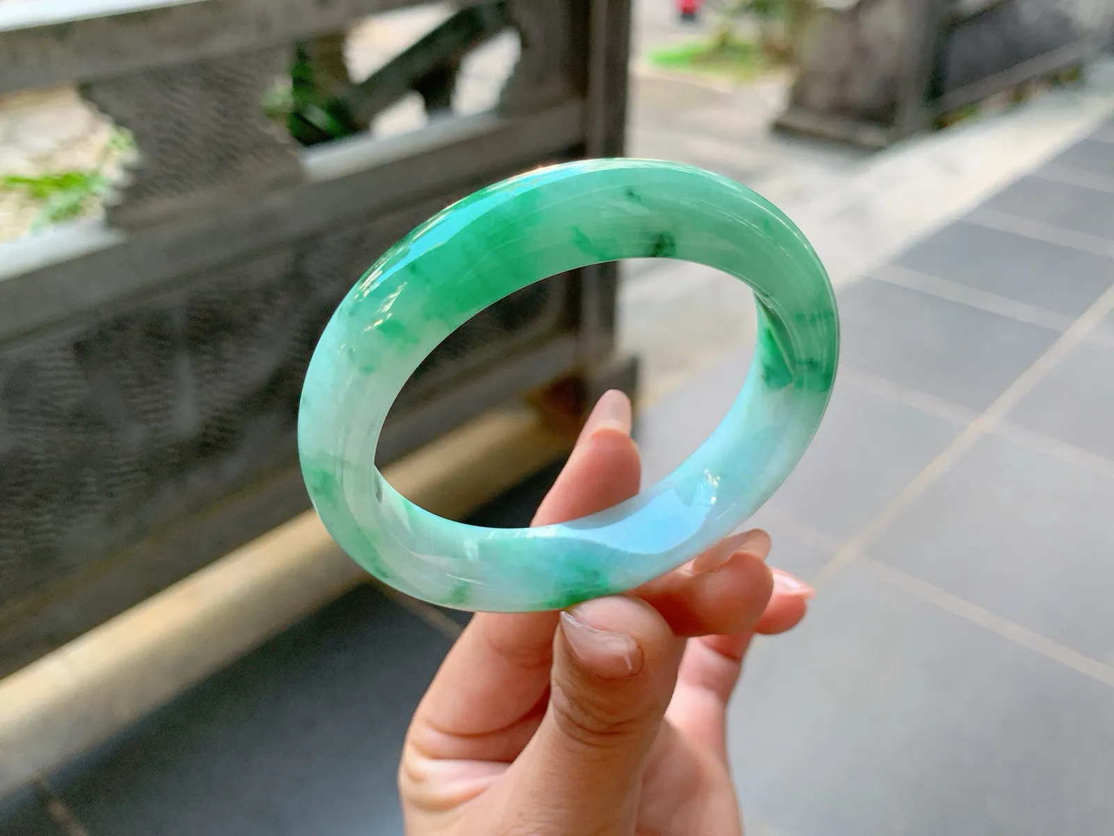 ｜55圈口
满圈飘色花，上手就是富贵的感觉，又抢眼又大气