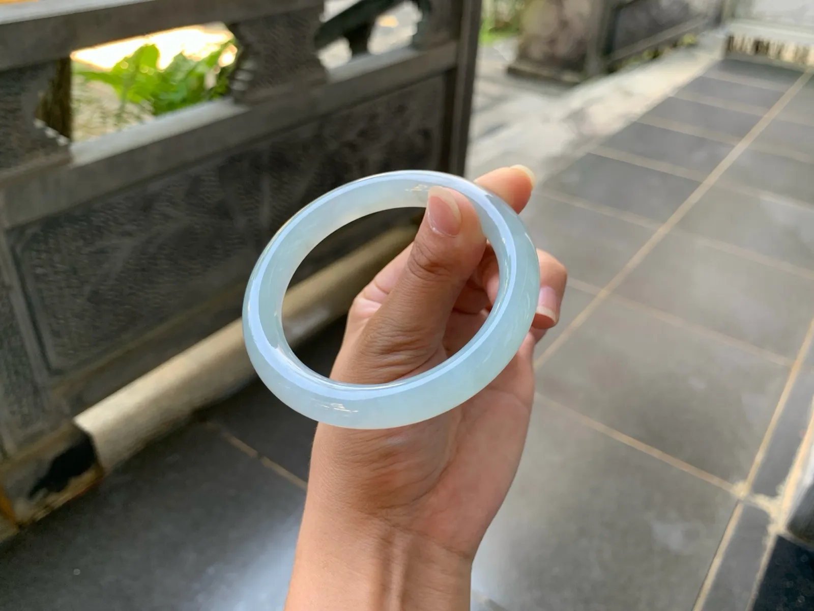 ｜57圈口
冰蓝晴福镯，条粗:10，冰润细腻，性价比贼高，饱满圆润，端庄大气