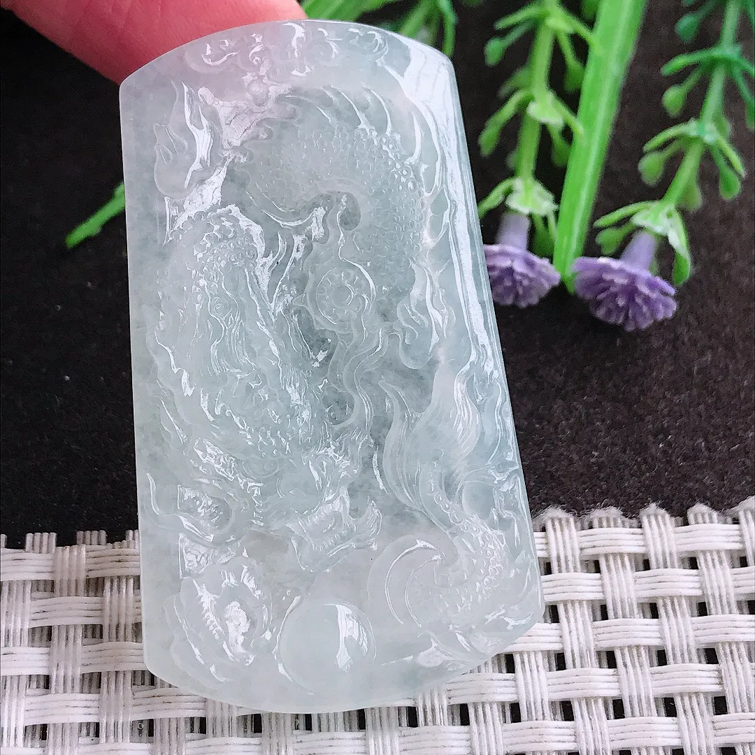 实拍A货翡翠53.6/31.5/5.3老坑冰透起胶龙牌吊坠翡翠挂件