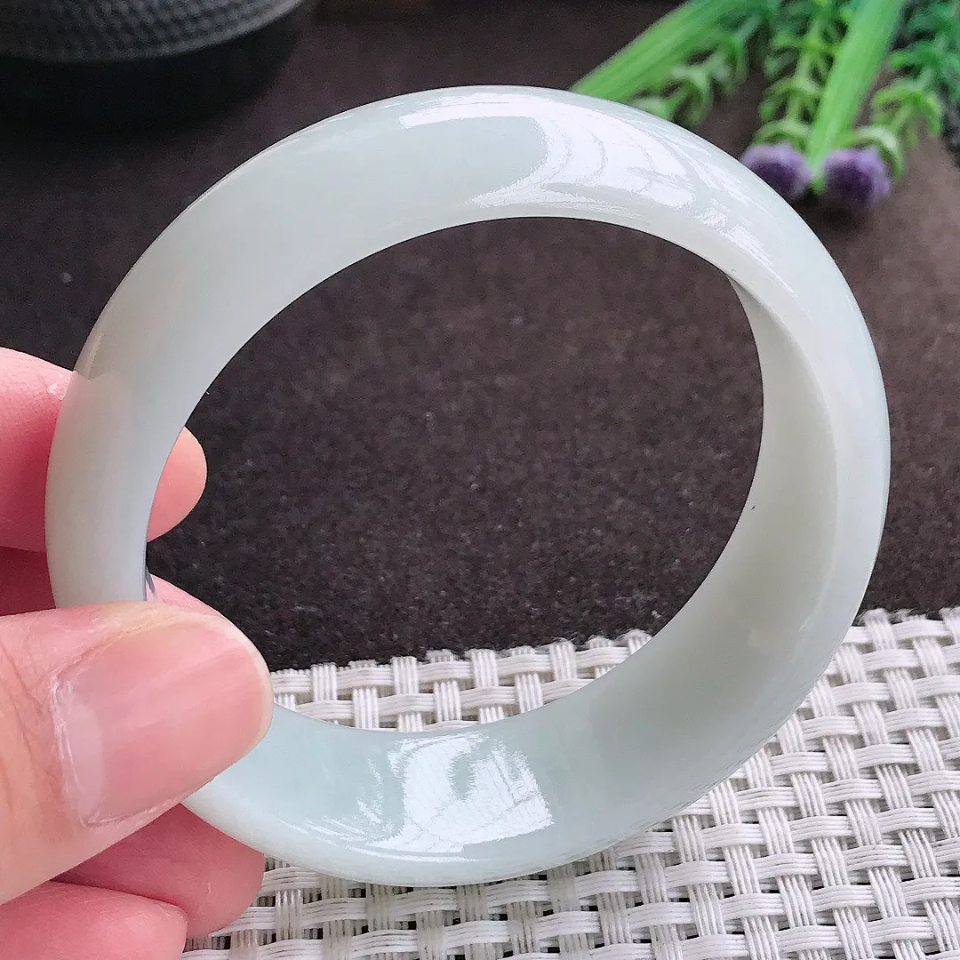 实拍A货翡翠57/19.8/7.6轮胎镯老坑秀气冰润手镯宽边翡翠玉镯女款