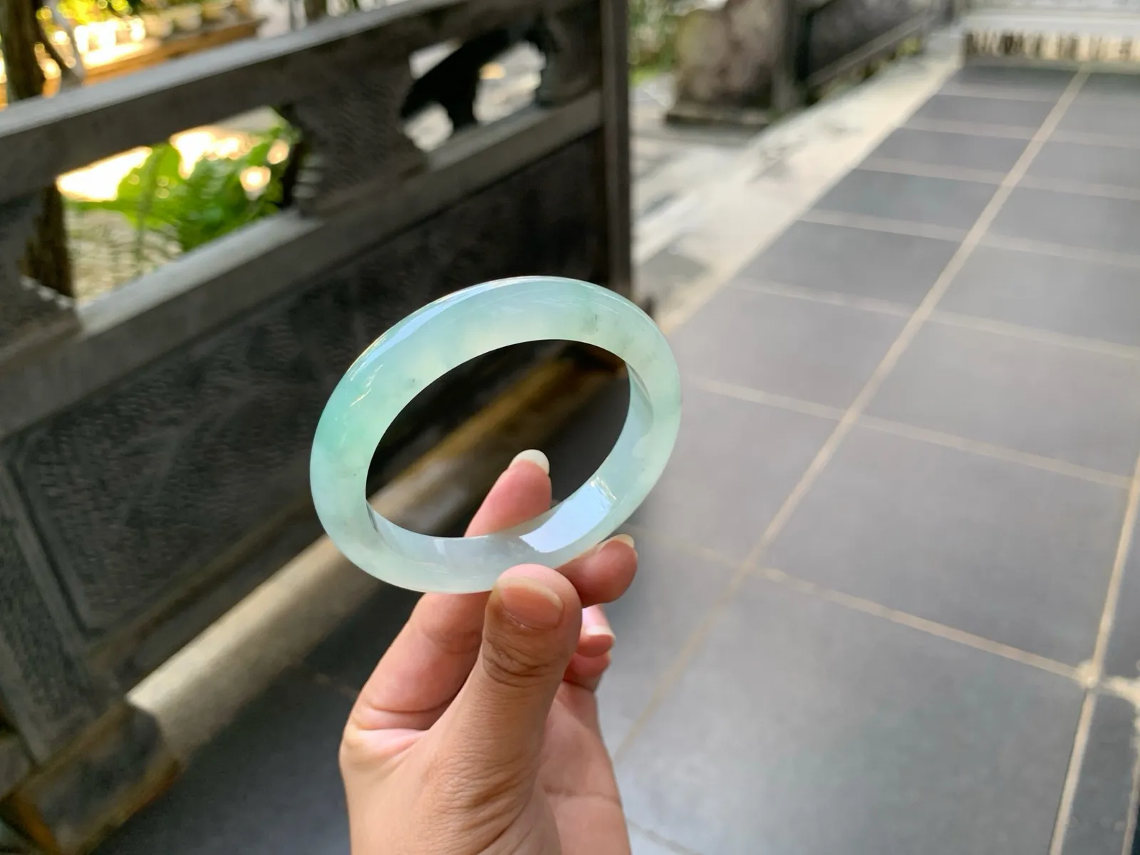 ｜53圈口
冰晴款，种水超级好，冰润起胶，有点矿点不影响佩戴，超级有性价比，