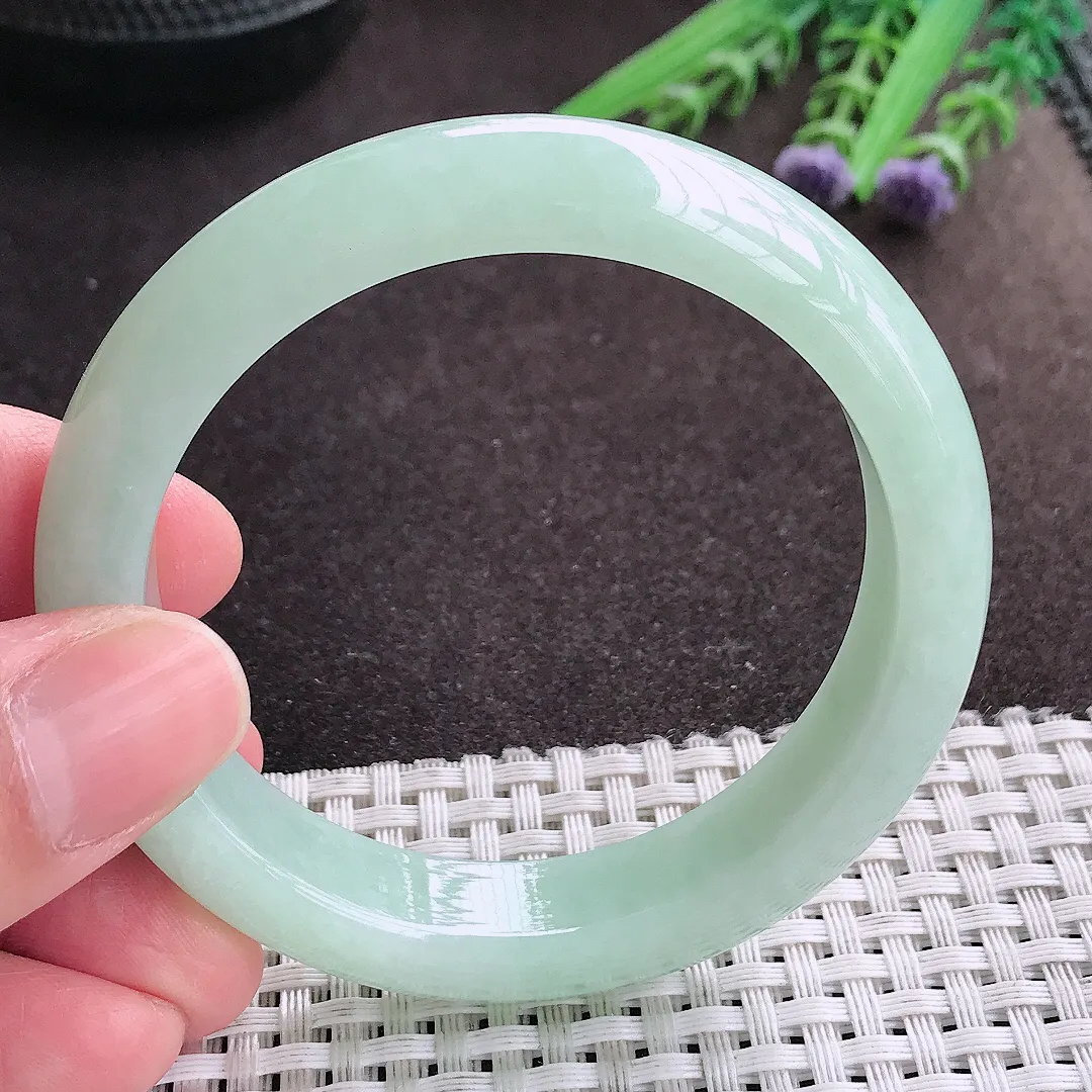 实拍A货翡翠55/12.6/8.5老坑冰润水灵冰晴绿满绿手镯宽边翡翠玉镯女款