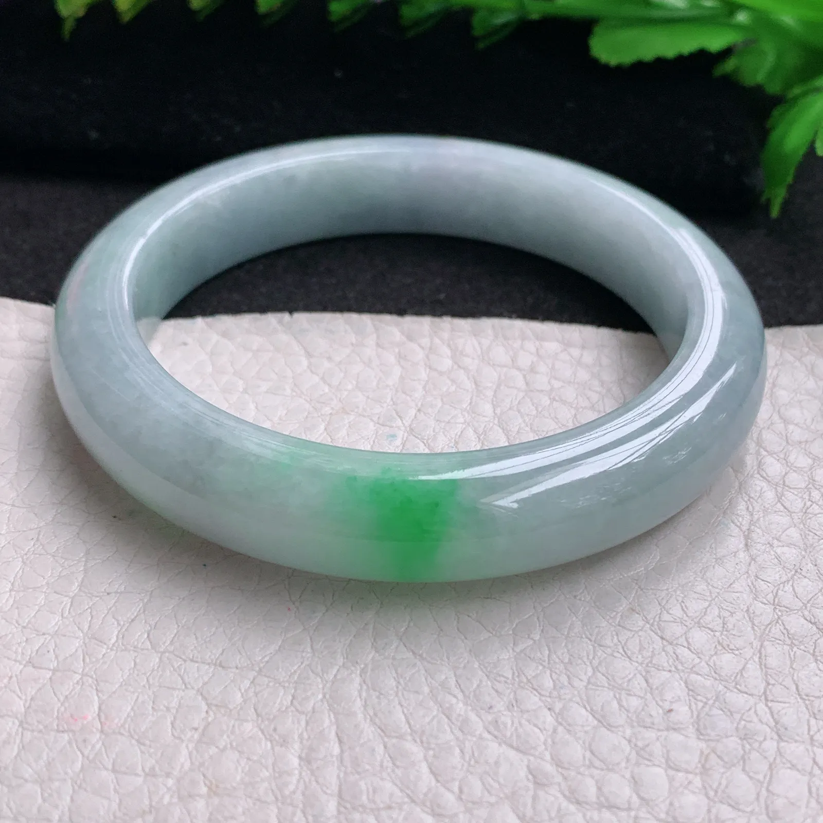 nr实拍57.6*11.8*8.8平安镯 缅甸翡翠精美飘绿厚装宽边玉手镯 玉手环