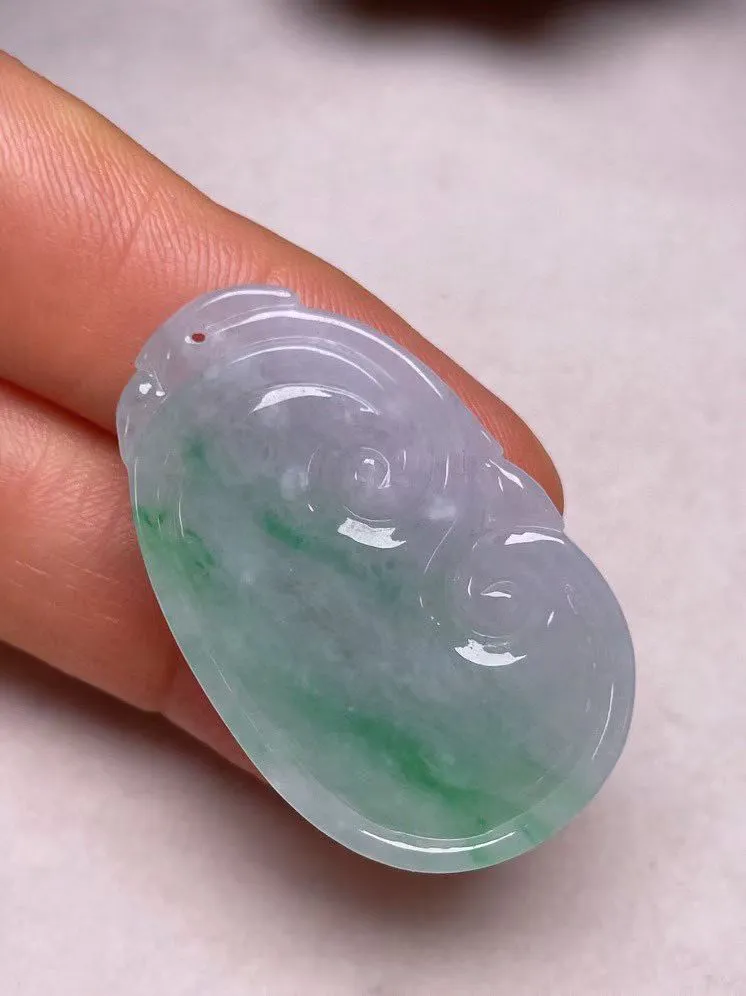 冰糯种飘绿【如意】吊坠，种水好，玉质细腻 ，卖相好