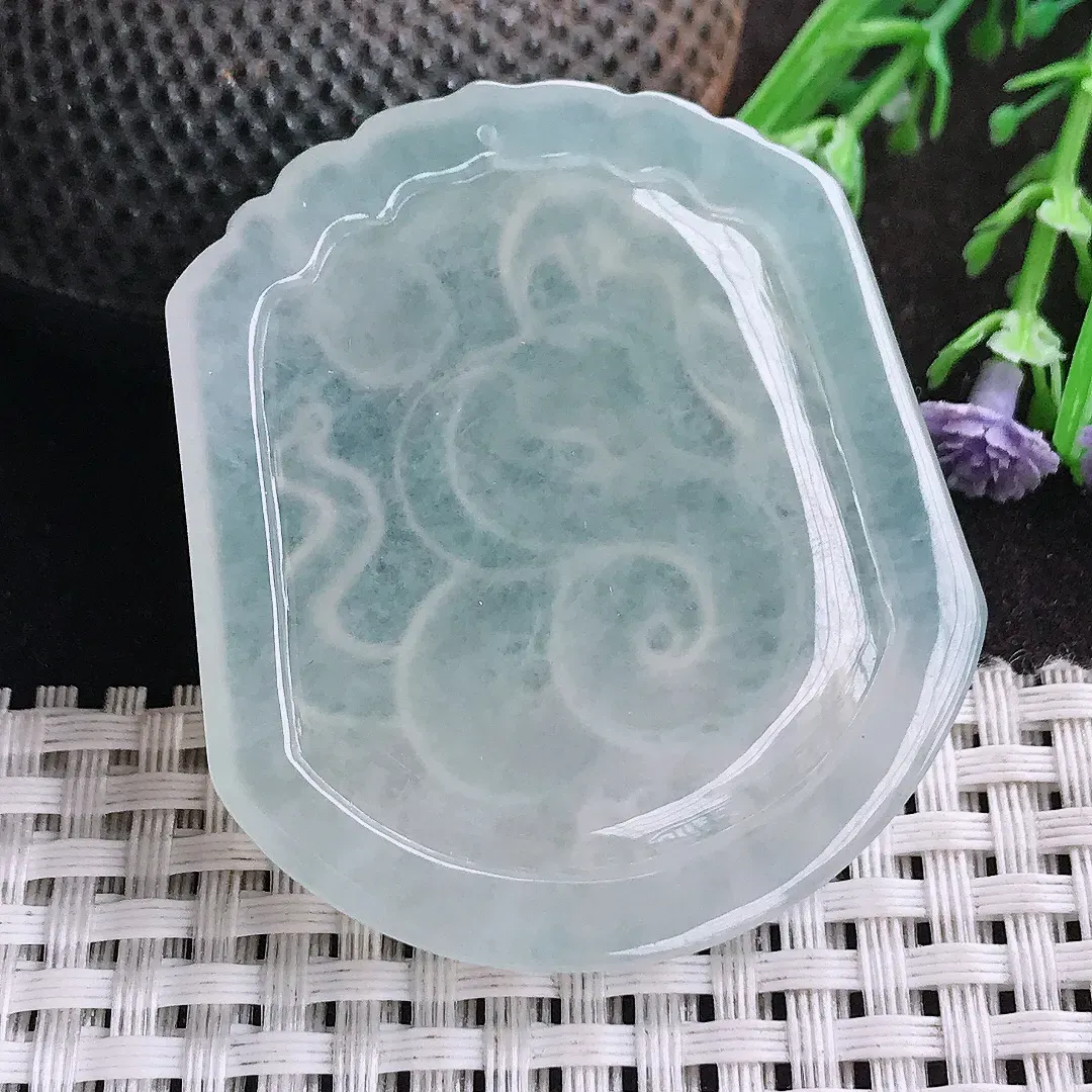 实拍A货翡翠50.3/44.3/5老坑冰透果冻胶冰晴绿生肖蛇牌吊坠翡翠挂件