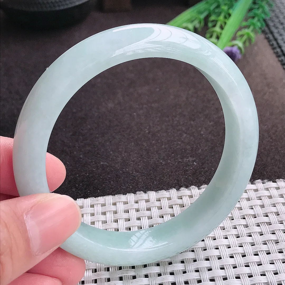 实拍A货翡翠60.5/12.6/8.5老坑冰润天空蓝手镯宽边翡翠玉镯女款