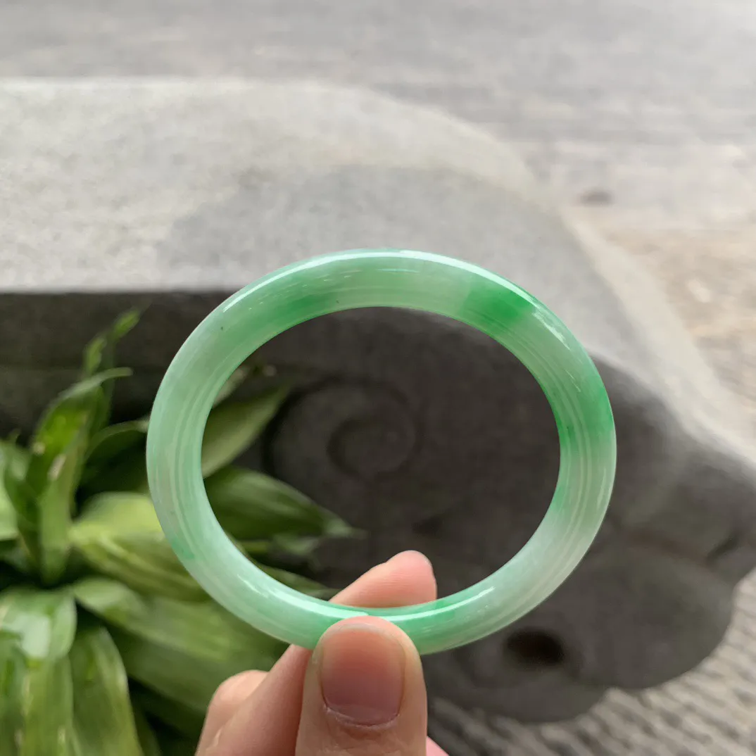 小圈口52.4-6.8 【飘绿圆条手镯】圆条52 53可戴