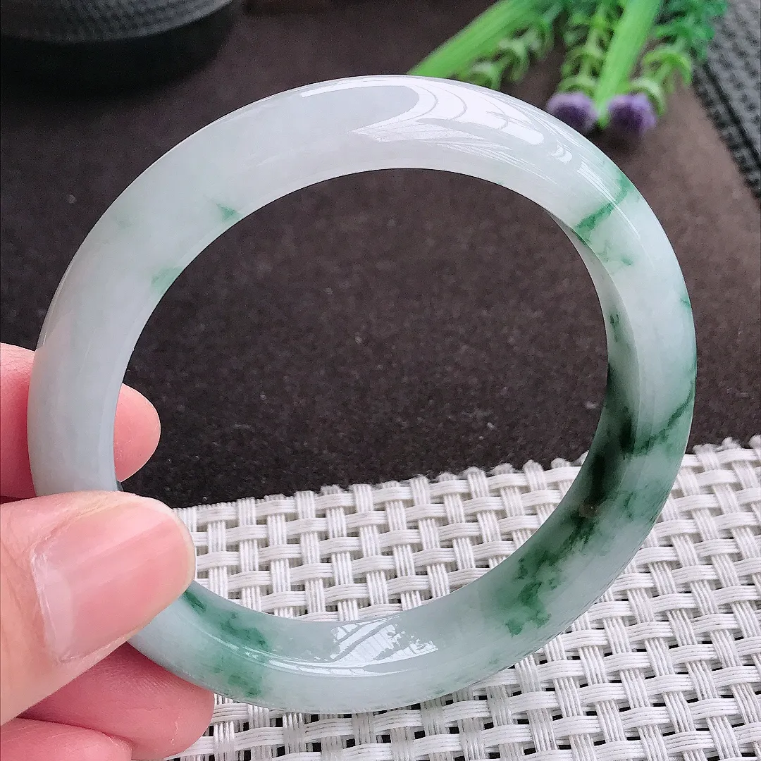 实拍A货翡翠58.5/11.8/8.5老坑精美冰润飘花手镯宽边翡翠玉镯女款