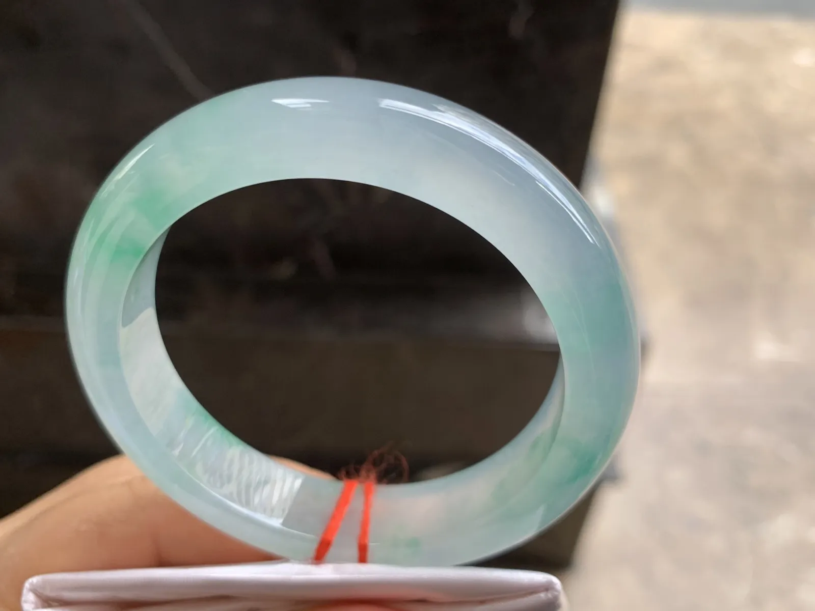 57.5-13-9.5mm
冰种带色手镯 有种有色