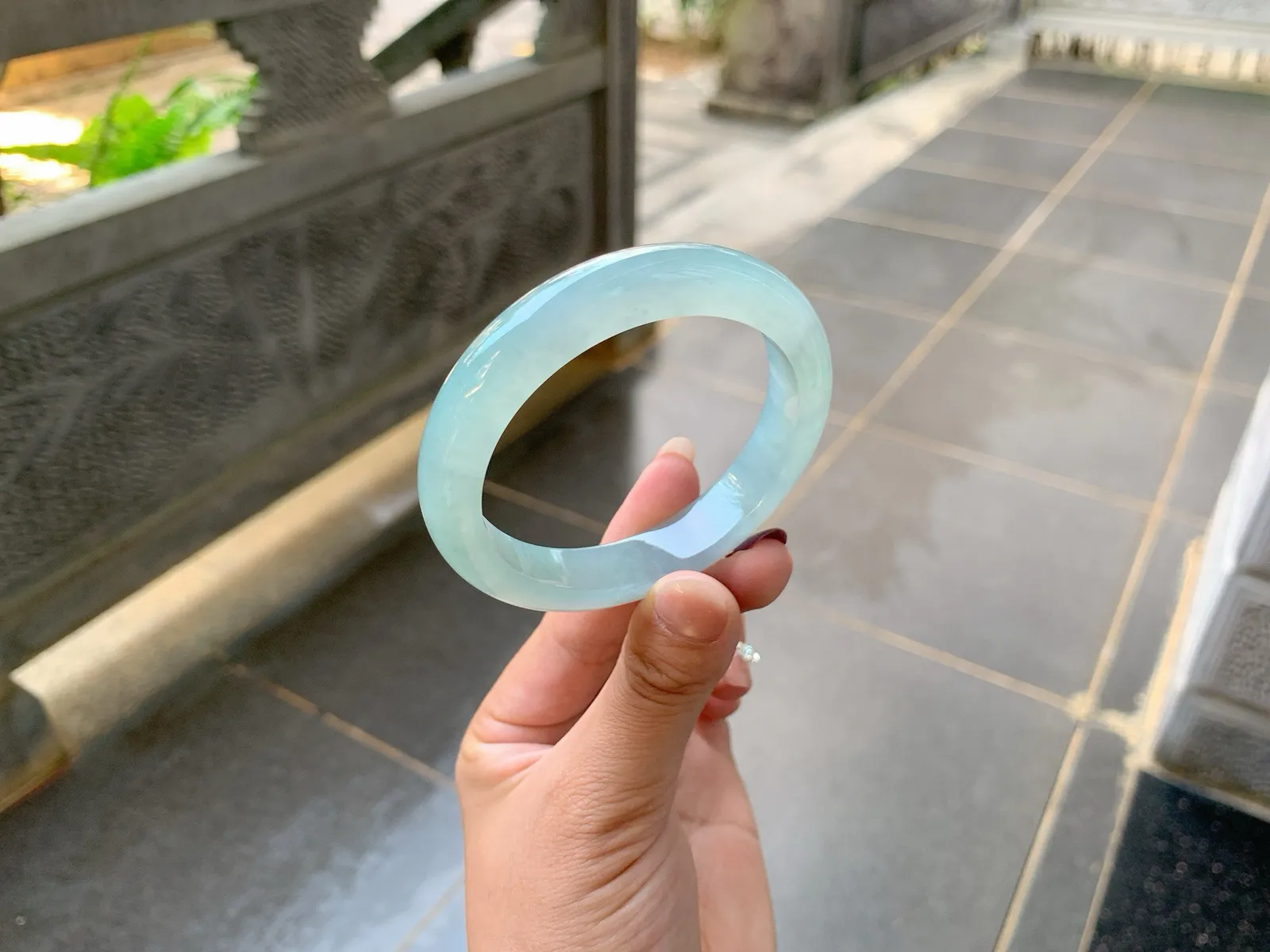 ｜54圈口
冰胶蓝底，色泽胶润饱满，温润细腻，上手效果绝美，很清新，