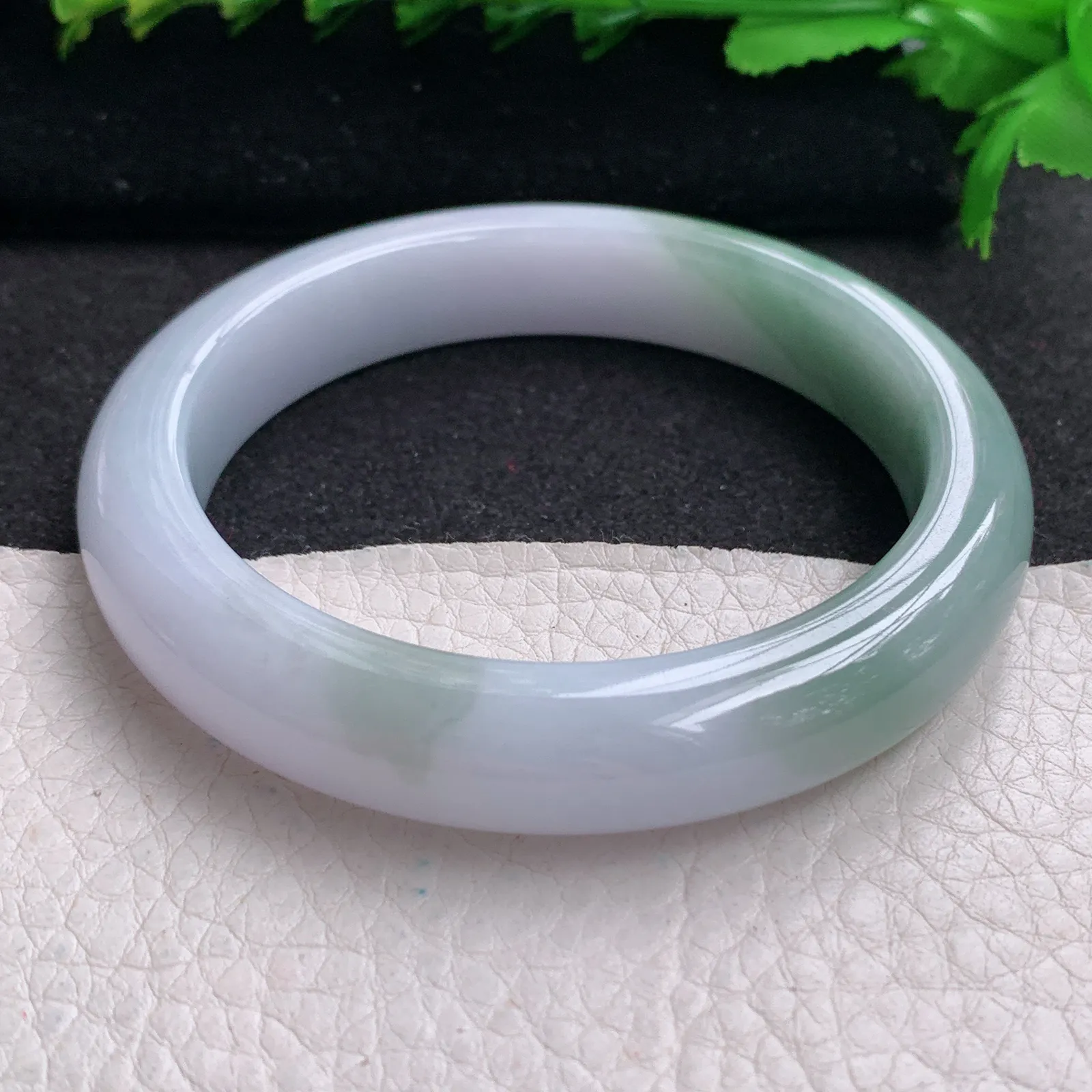 z大圈口60*12*9.2平安镯 缅甸翡翠精美双彩厚装宽边玉手镯  玉手环