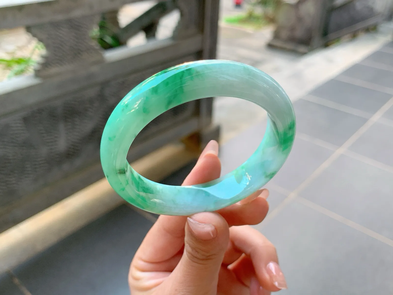 ｜55圈口
满圈飘色花，上手就是富贵的感觉，又抢眼又大气