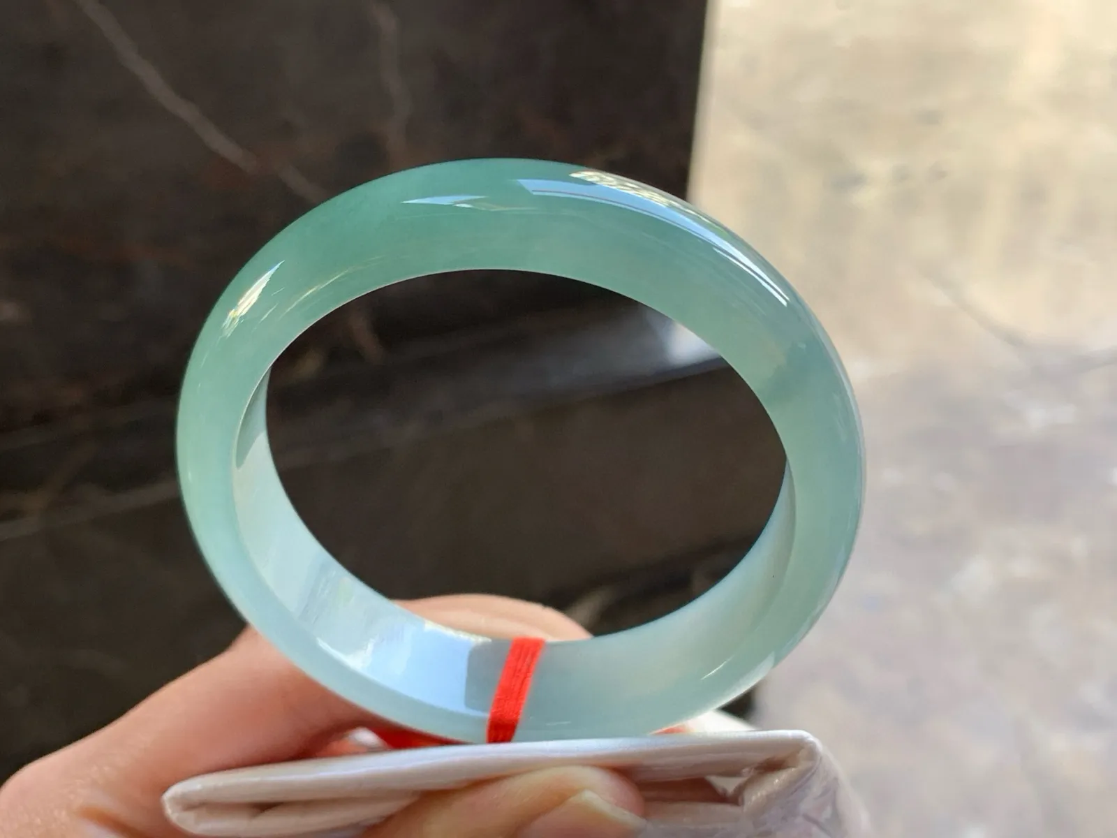 59-15-7.8
冰蓝花宽版手镯^_^起光 鲜艳 完美