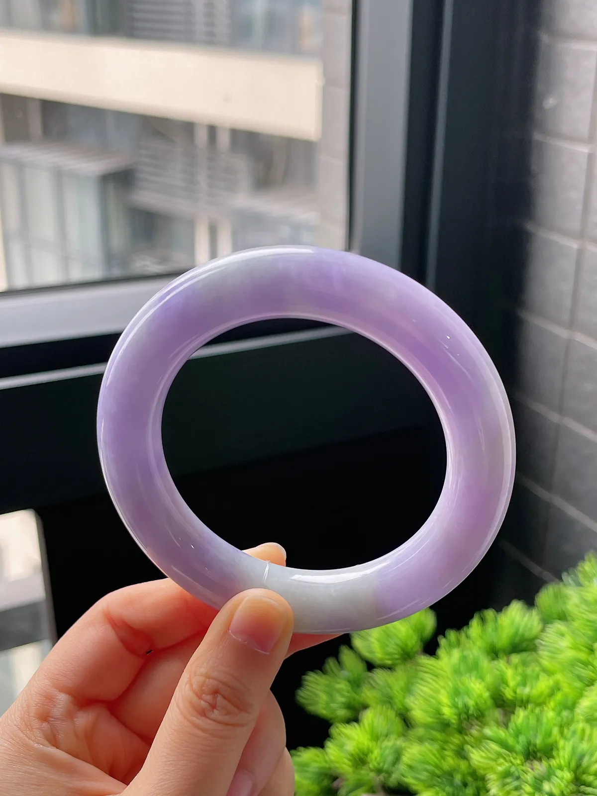 圆镯59.2圈口，翡翠糯化种紫色手镯