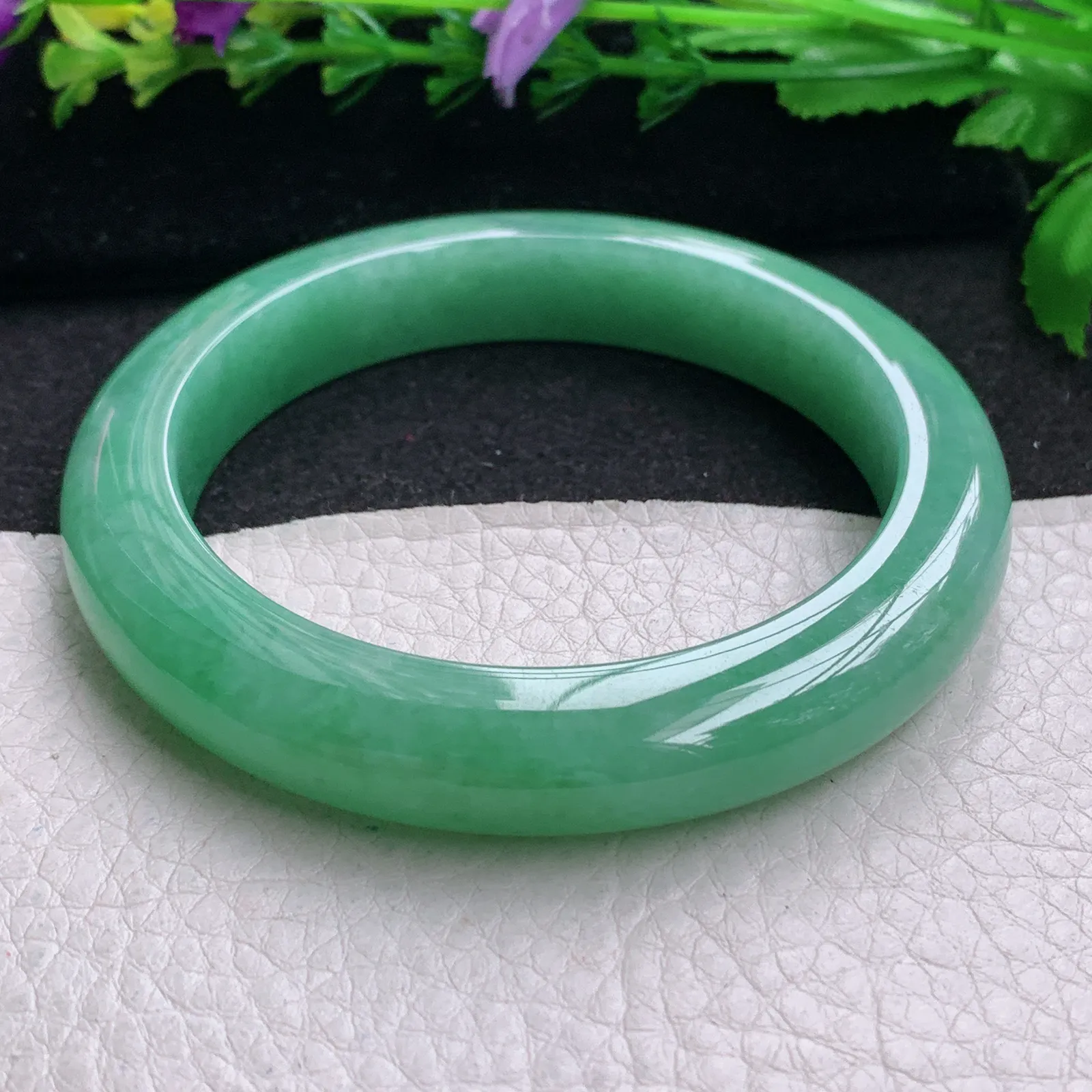 nr实拍59*11.5*10平安镯 缅甸翡翠精美满绿水润宽边玉手镯 玉手环