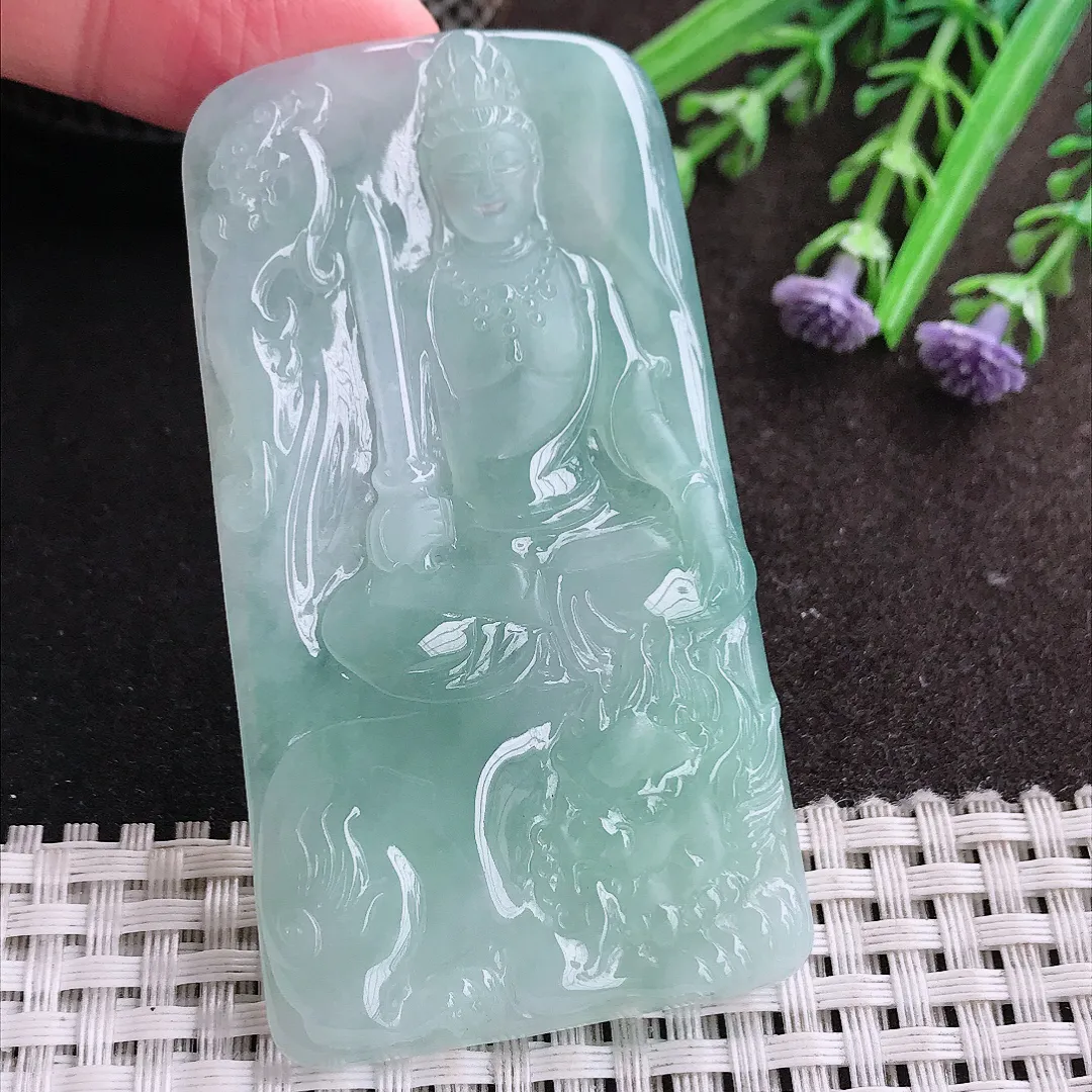 实拍A货翡翠70.6/39/5.5老坑冰胶水灵冰晴绿文殊菩萨吊坠翡翠玉牌挂件