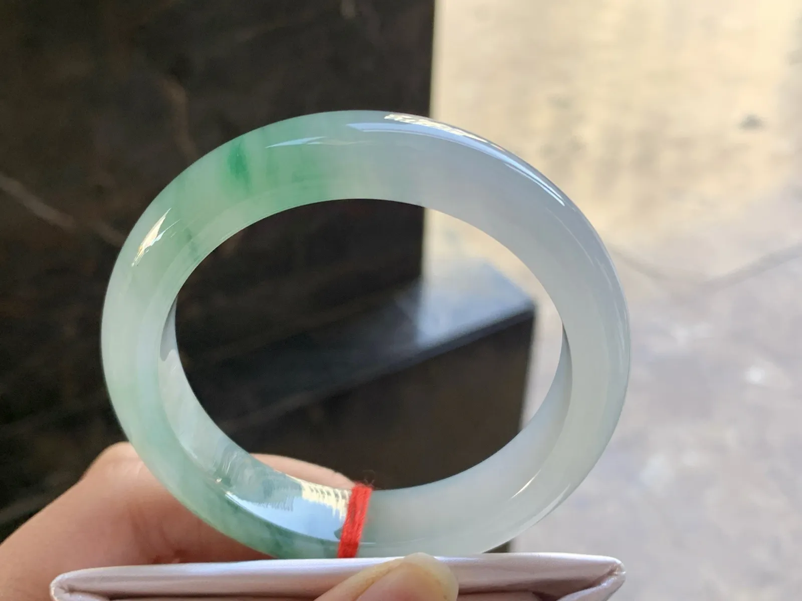 55-13-8.6

绿花手镯^_^清新 起光