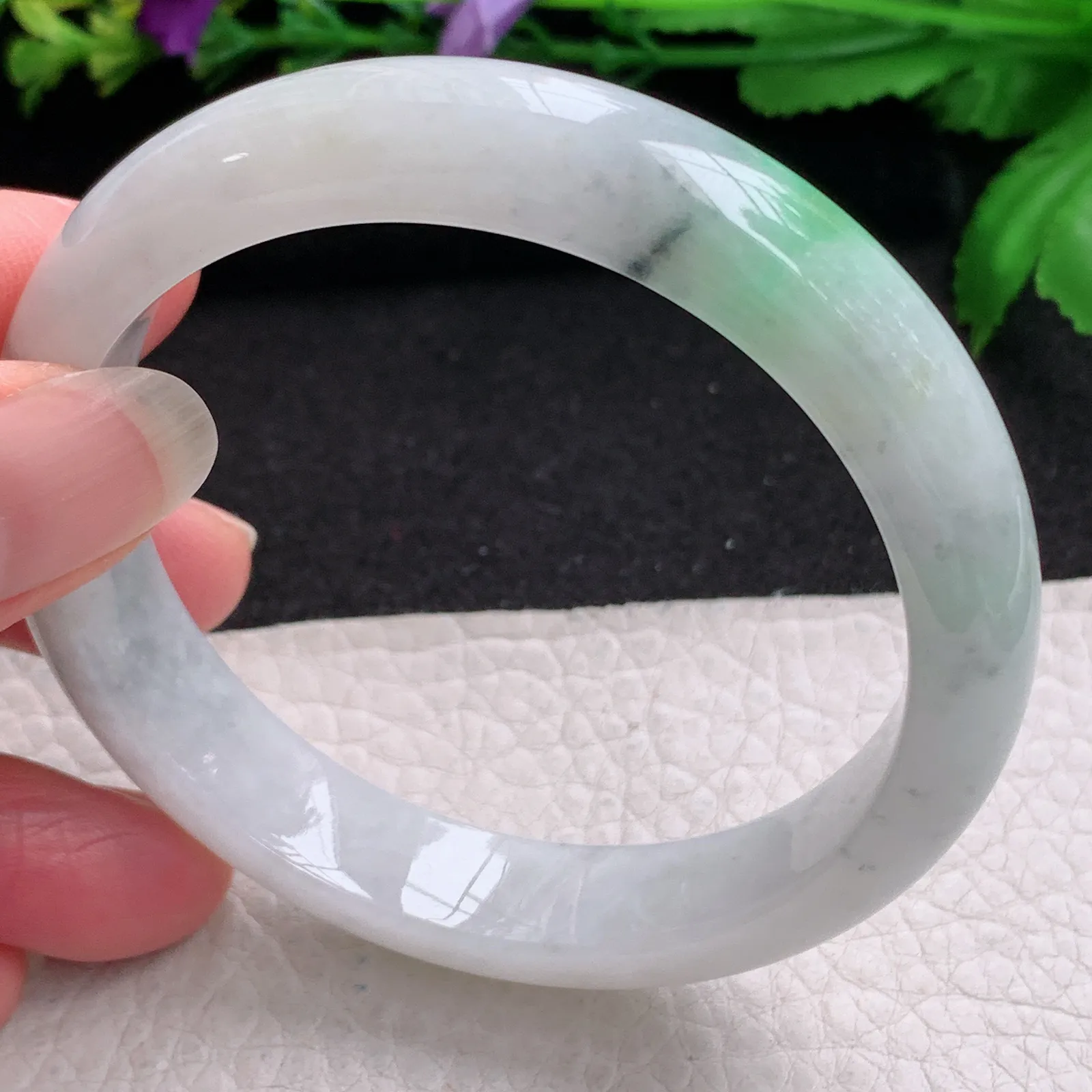 ll实拍58*12.5*8平安镯 缅甸翡翠精美飘绿水润宽边玉手镯 玉手环