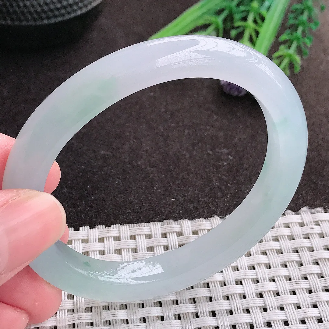 实拍A货翡翠54/46/8.9/8.2老坑冰种果冻胶天空蓝贵妃手镯翡翠玉镯