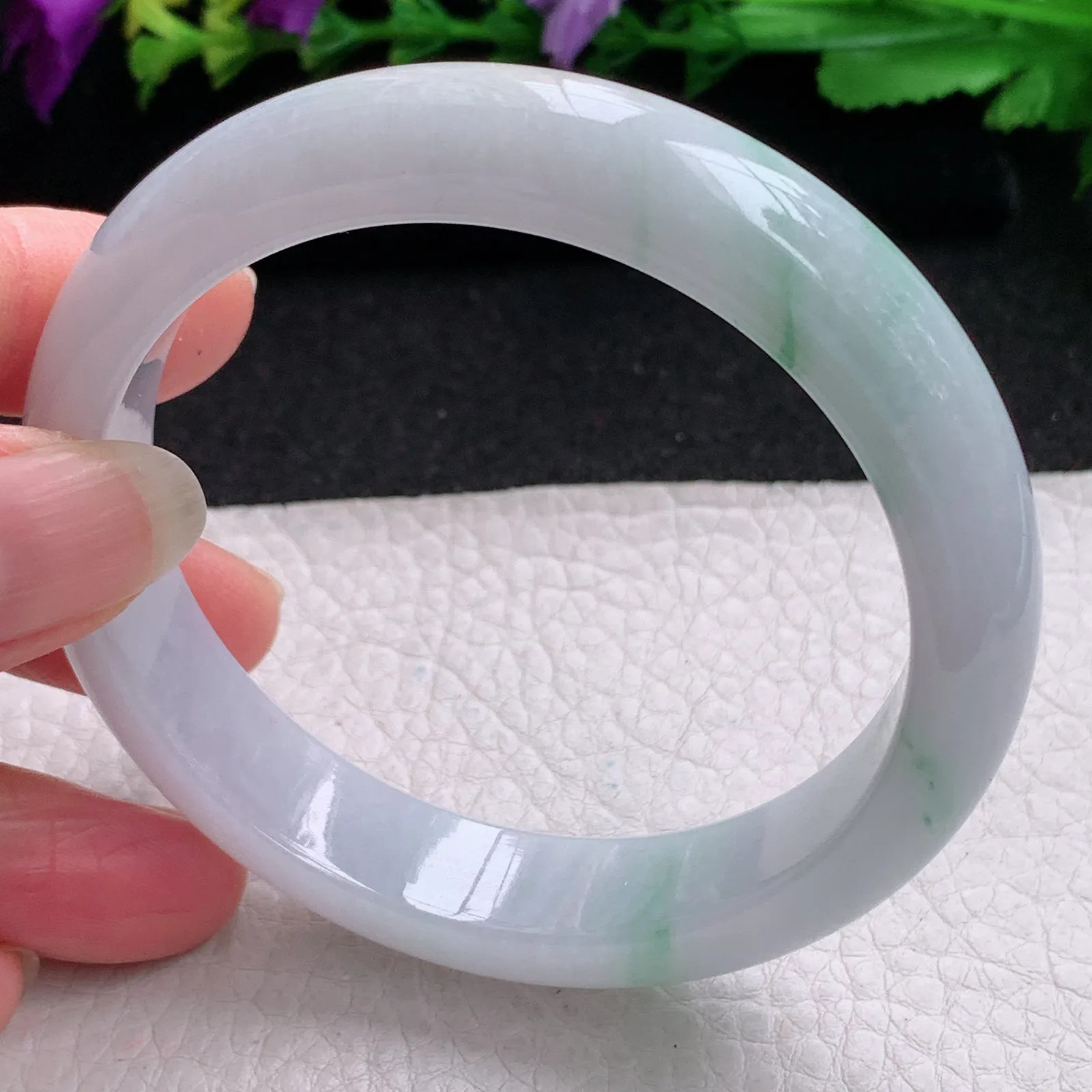 ee实拍59*13.4*8.2平安镯 缅甸翡翠精美飘花水润宽边玉手镯 玉手环