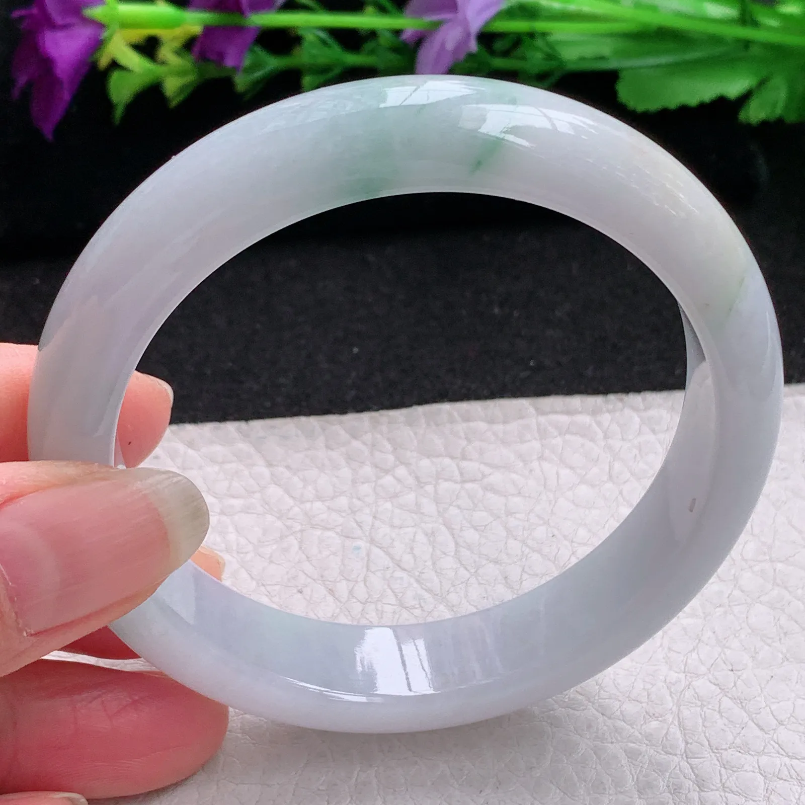 ee实拍59*13.4*8.2平安镯 缅甸翡翠精美飘花水润宽边玉手镯 玉手环