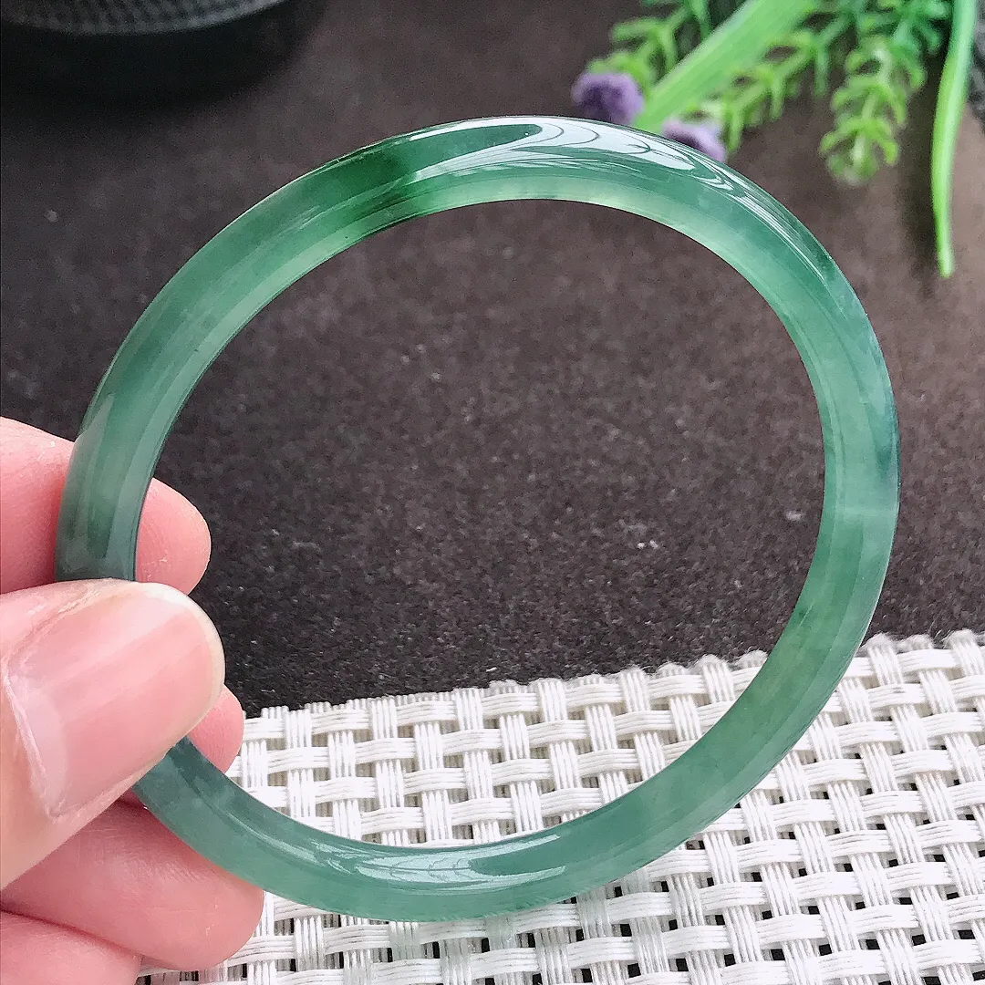 实拍A货翡翠58/6老坑冰纯果冻胶满蓝韵圆条手镯翡翠玉镯