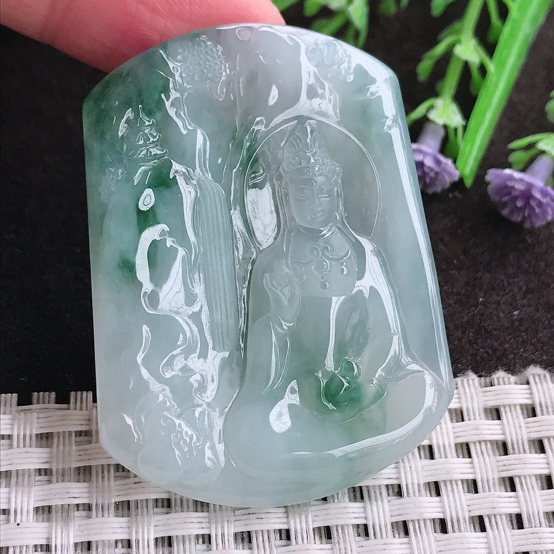 实拍A货翡翠50.6/37.8/5.5老坑冰润起胶冰飘花山水观音吊坠翡翠玉牌挂件