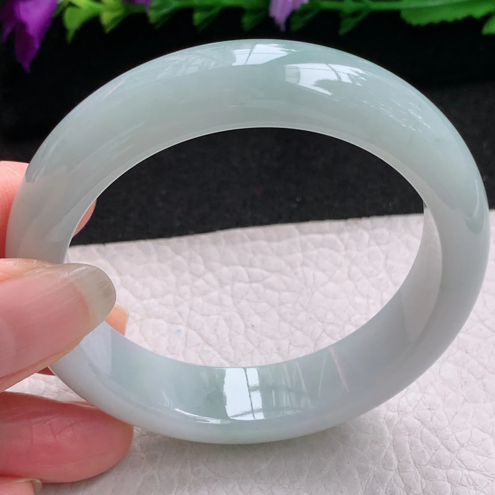 nr实拍54*14*8.3平安镯 缅甸翡翠精美飘花水润宽边玉手镯 玉手环