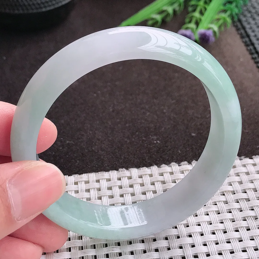 实拍A货翡翠57.8/14/7.5老坑冰润起胶冰晴手镯宽边翡翠玉镯