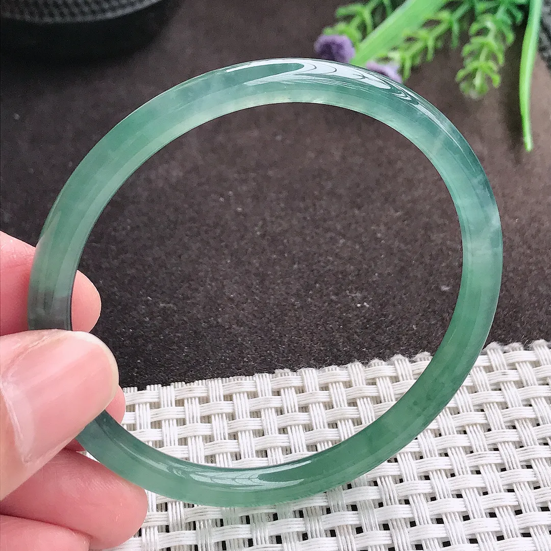 实拍A货翡翠58/5.8老坑冰胶水灵满色蓝韵手镯圆条翡翠玉镯叮当镯