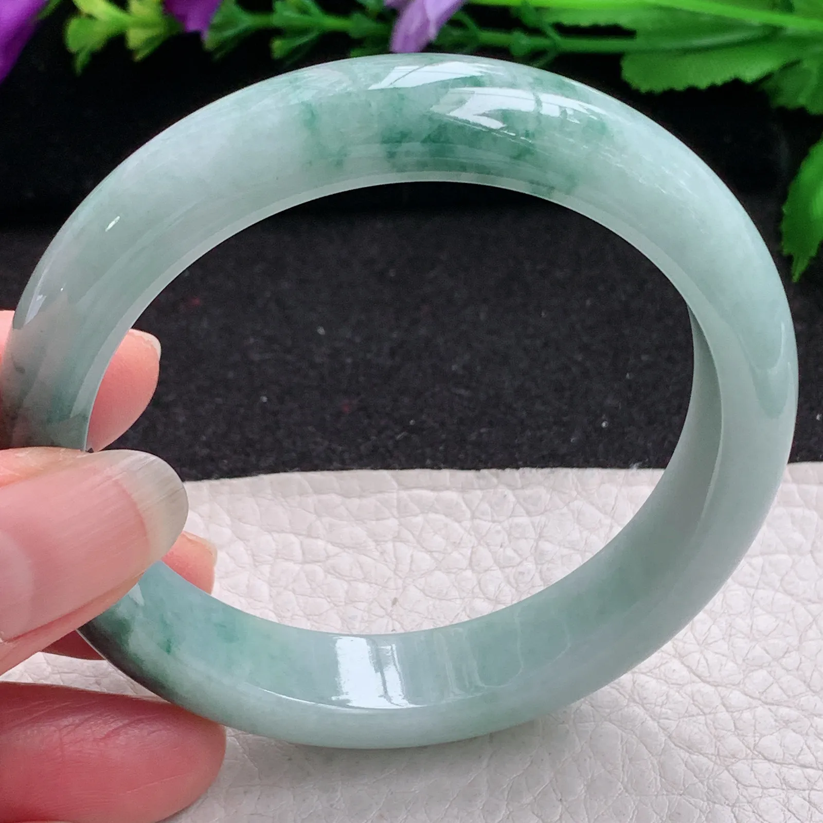 ll实拍58.6*13*8平安镯 缅甸翡翠精美飘花水润宽边玉手镯 玉手环