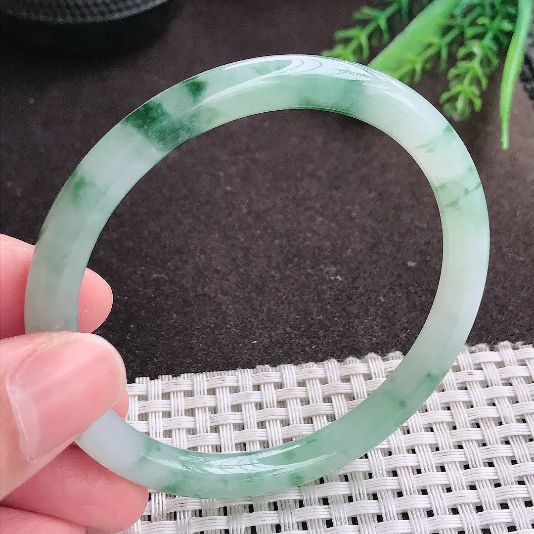 实拍A货翡翠58.5/6.8/7.2老坑冰润起胶飘花细条手镯翡翠叮当镯玉镯