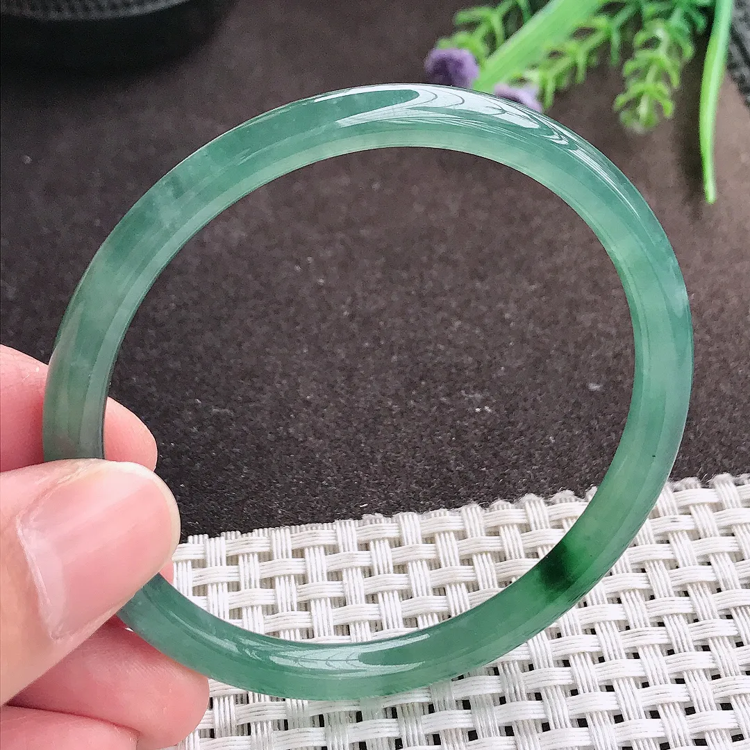 实拍A货翡翠58/6老坑冰纯果冻胶满蓝韵圆条手镯翡翠玉镯