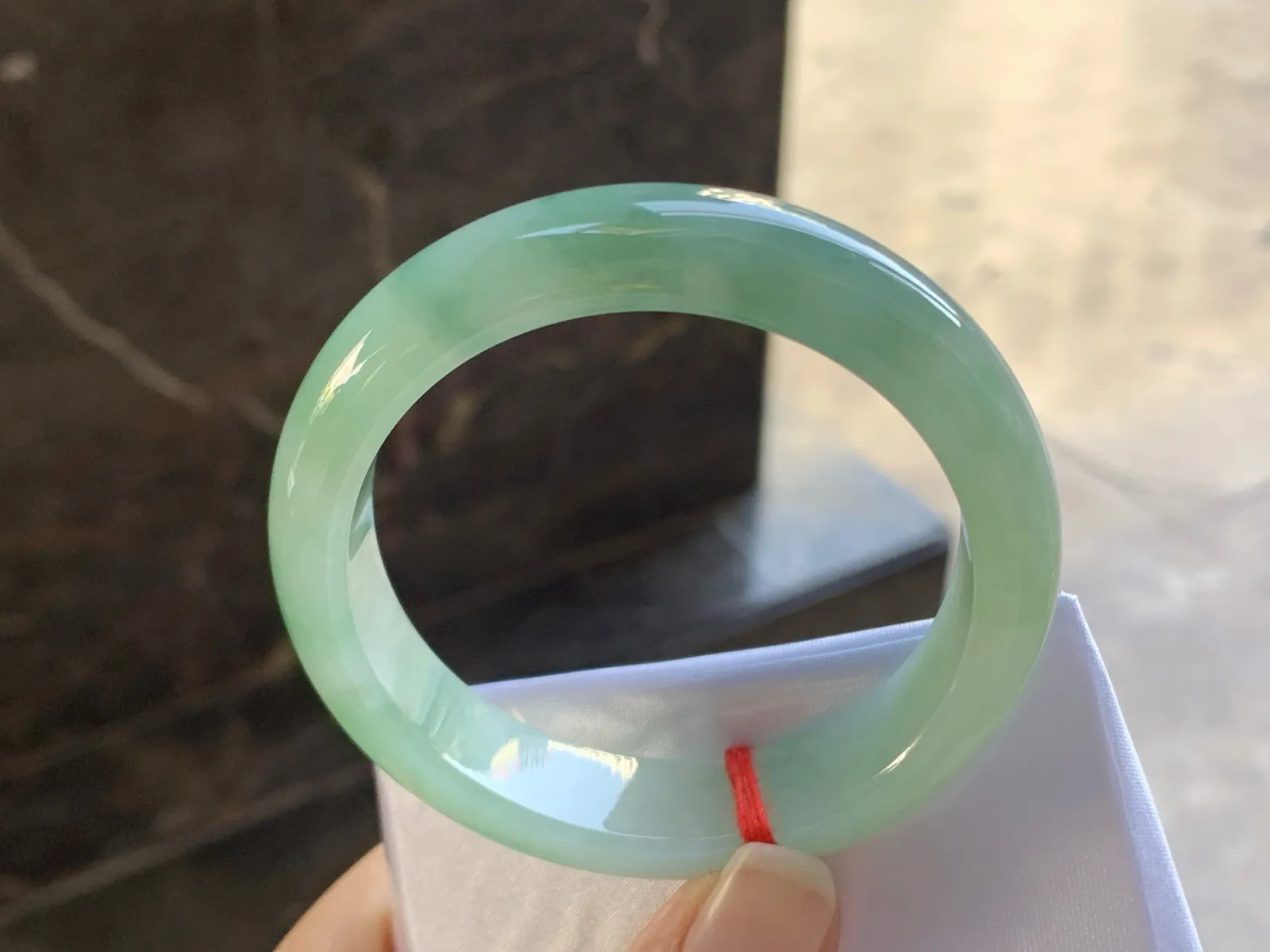 52-13-8.1

绿色手镯^_^鲜艳 细腻