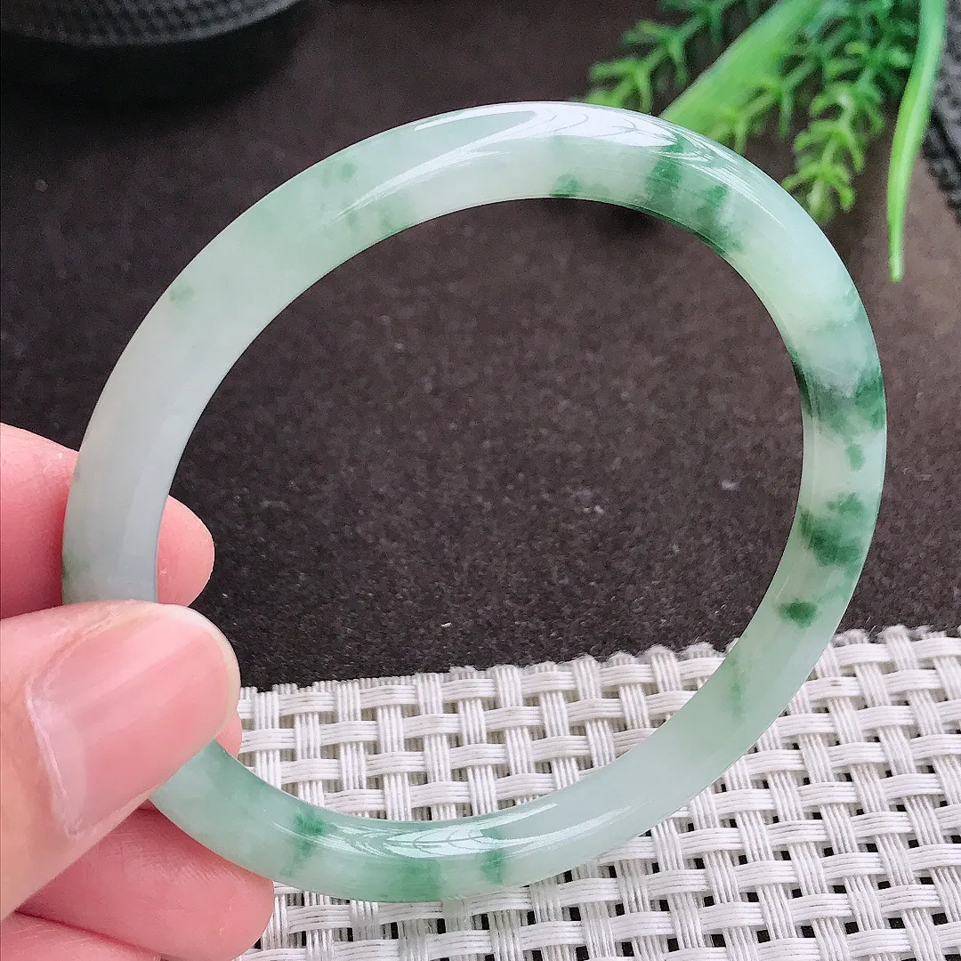 实拍A货翡翠58.5/6.8/7.2老坑冰润起胶飘花细条手镯翡翠叮当镯玉镯