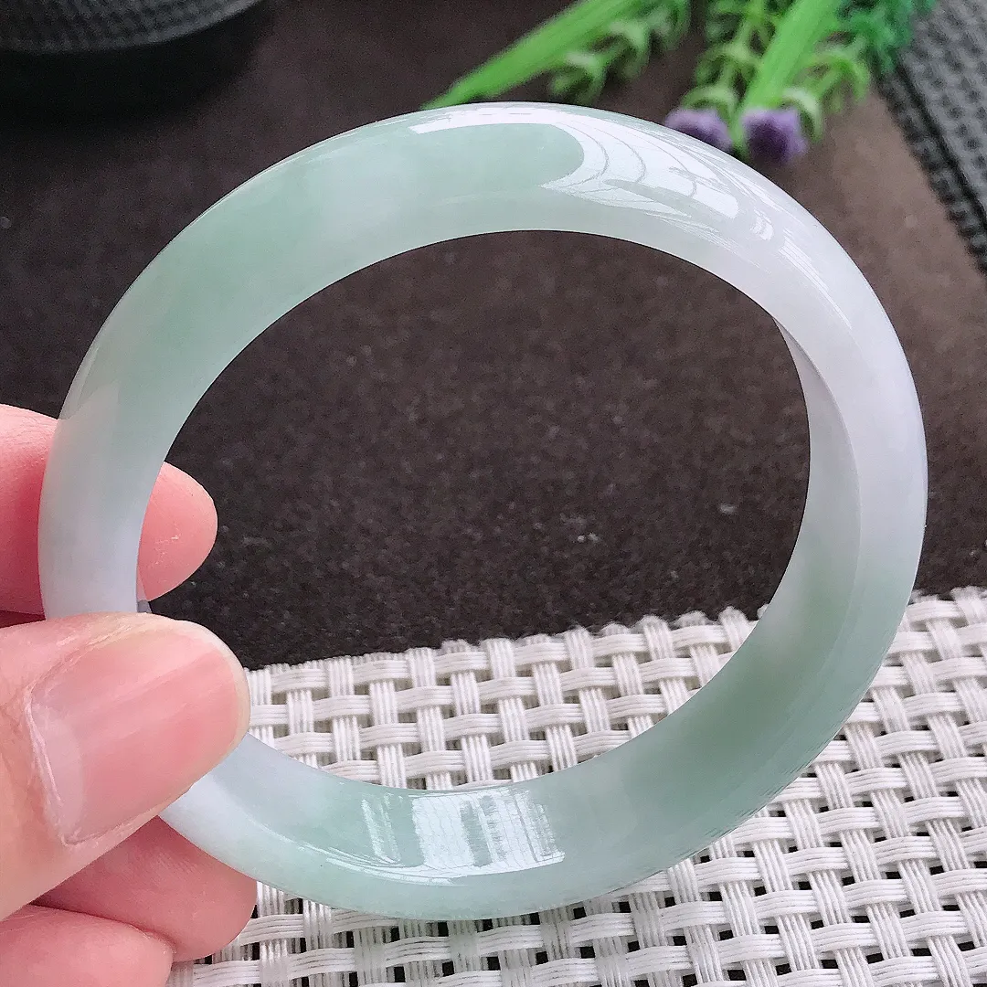 实拍A货翡翠57.8/14/7.5老坑冰润起胶冰晴手镯宽边翡翠玉镯