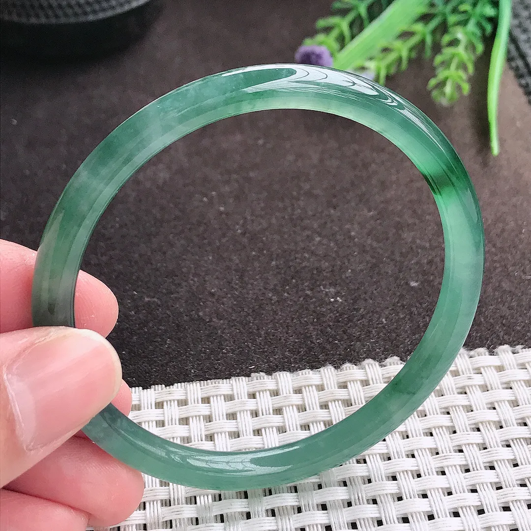 实拍A货翡翠58/6老坑冰纯果冻胶满蓝韵圆条手镯翡翠玉镯