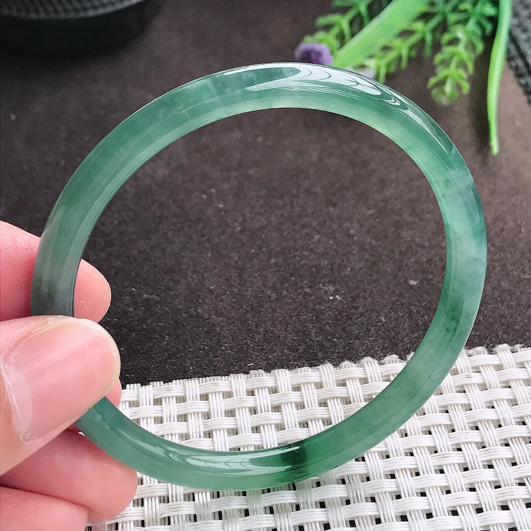 实拍A货翡翠58/6老坑冰纯果冻胶满蓝韵圆条手镯翡翠玉镯