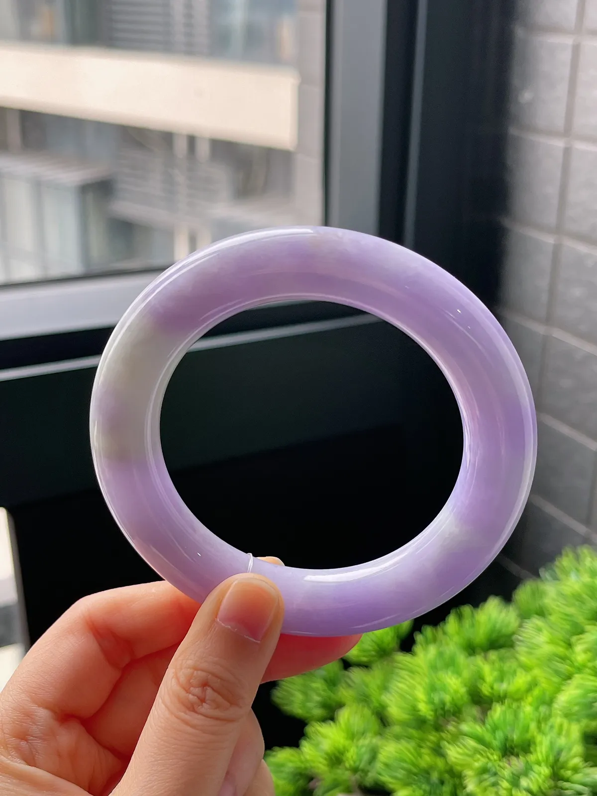 圆镯59.2圈口，翡翠糯化种紫色手镯