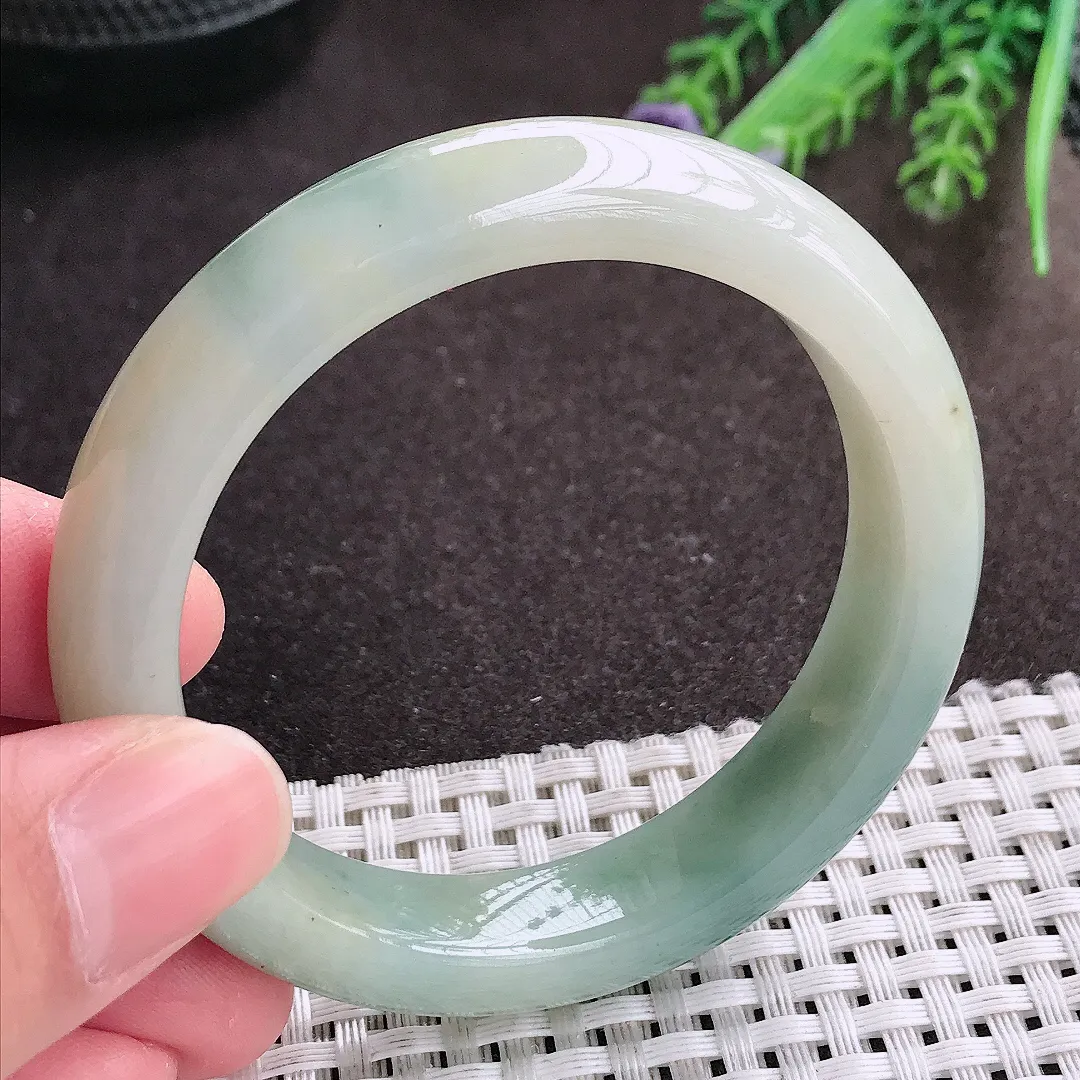 实拍A货翡翠52.5/11.8/8.5老坑冰润起胶特色飘花手镯宽边翡翠玉镯