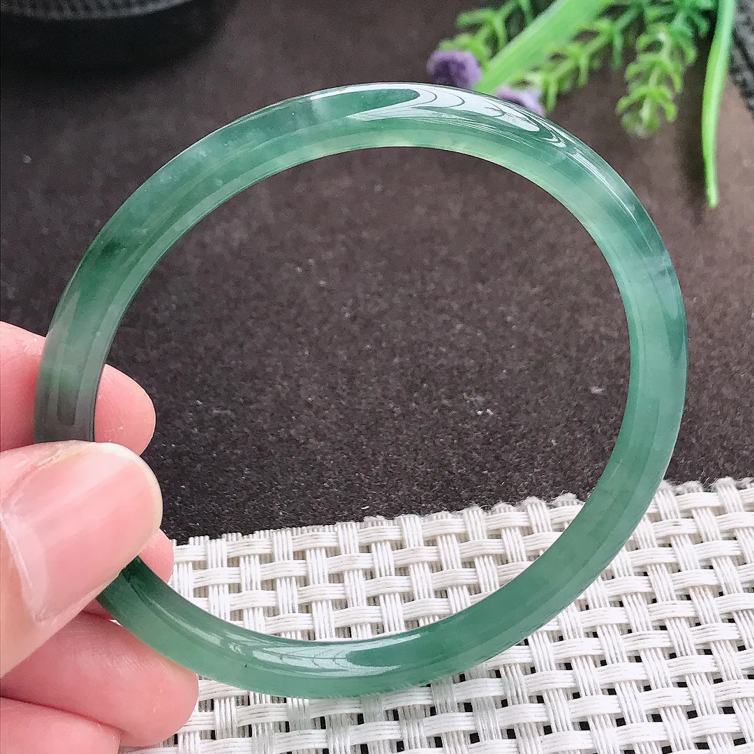 实拍A货翡翠58/6老坑冰纯果冻胶满蓝韵圆条手镯翡翠玉镯