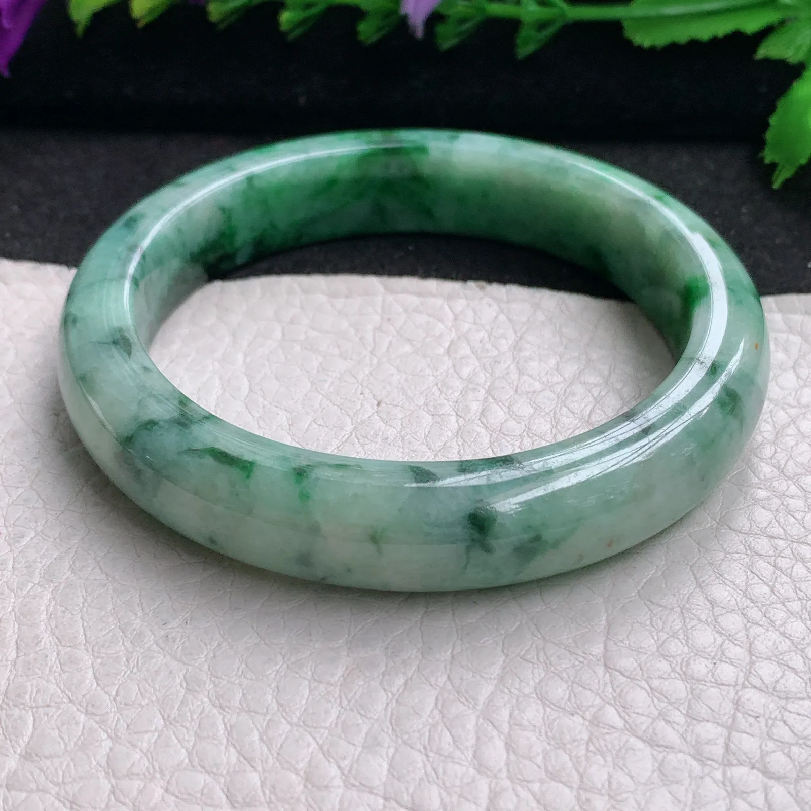 ll实拍58*12.5*8.5平安镯 缅甸翡翠精美辣绿水润宽边玉手镯 玉手环